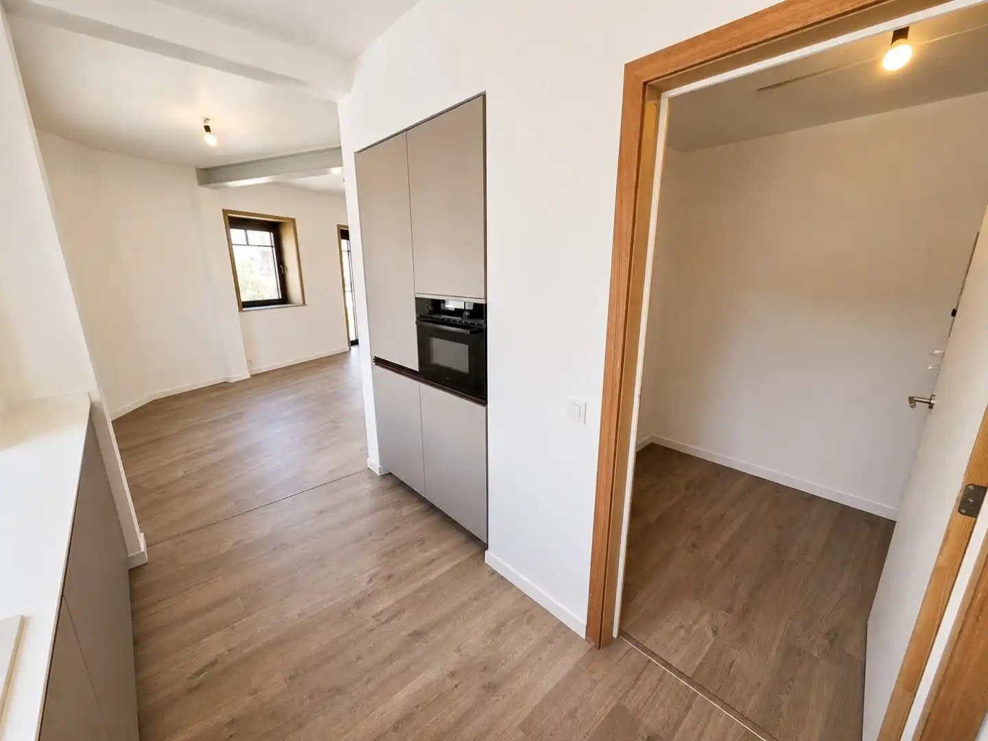 Leuk appartement met 2 slaapkamers & terras - Pius X foto 10