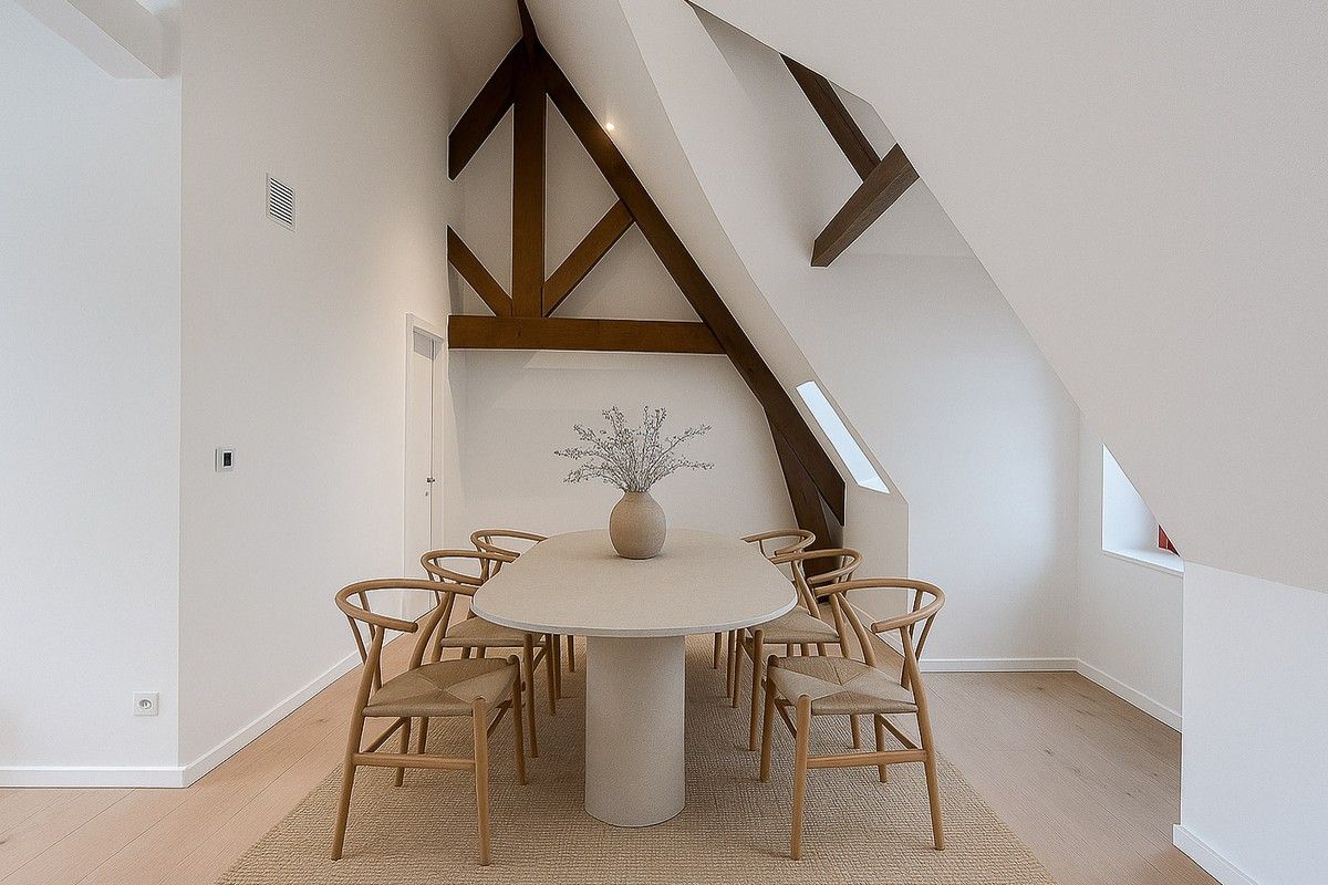 Sfeervol wonen te Brugge in een historisch gebouw foto 13