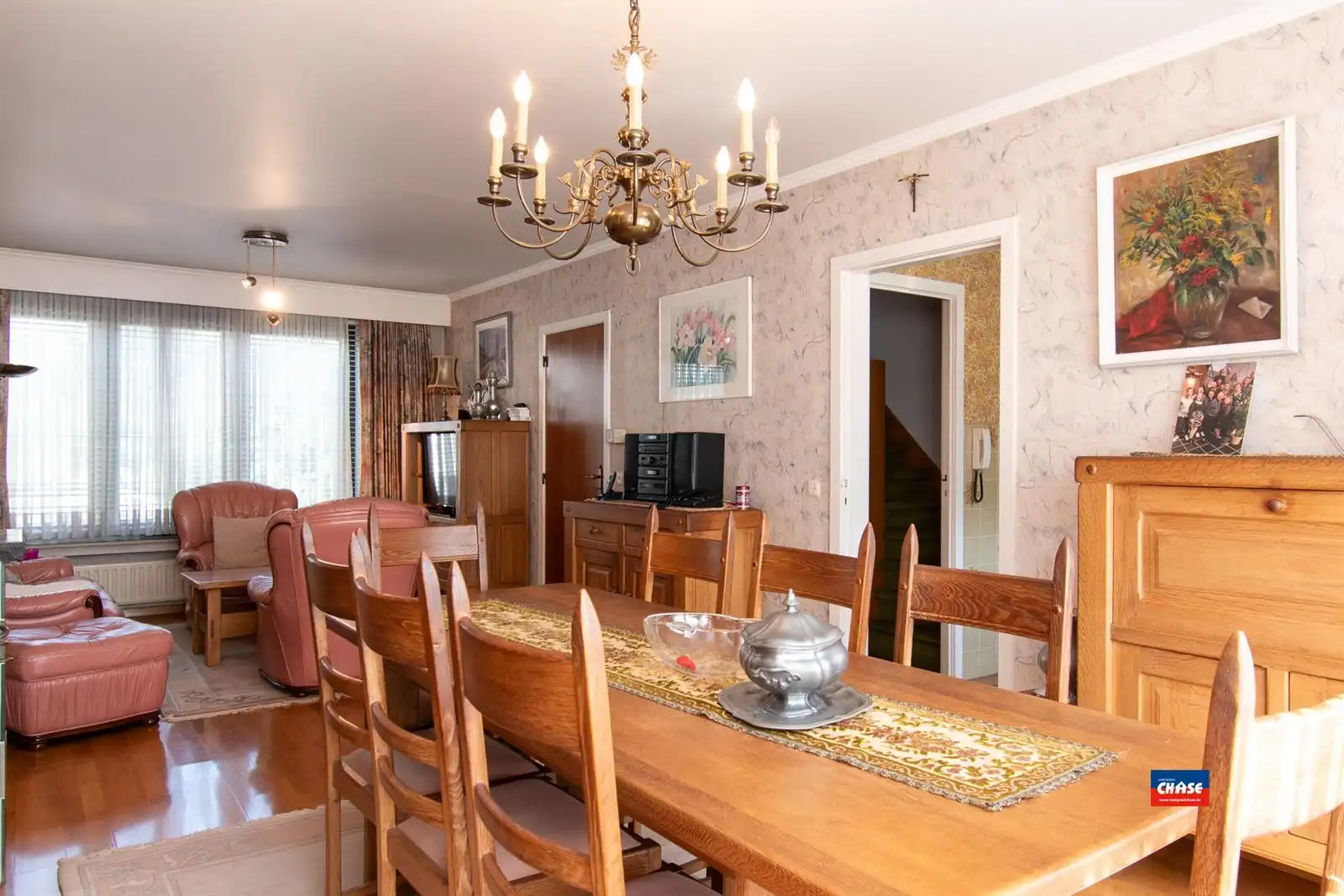 HOB Bel-étage met 3 slaapkamers, garage en tuin foto 15
