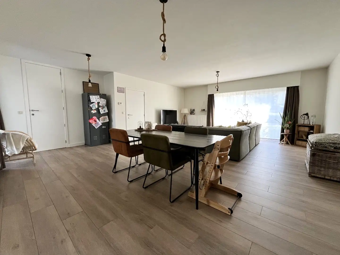 Charmante woning in groene woonomgeving foto 2