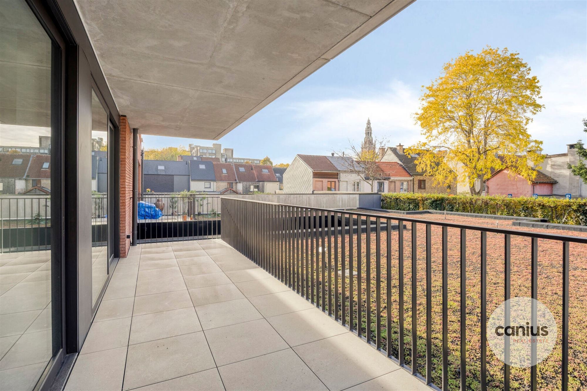 RUIM APP. MET 3 SLPKS EN TERRAS foto 11