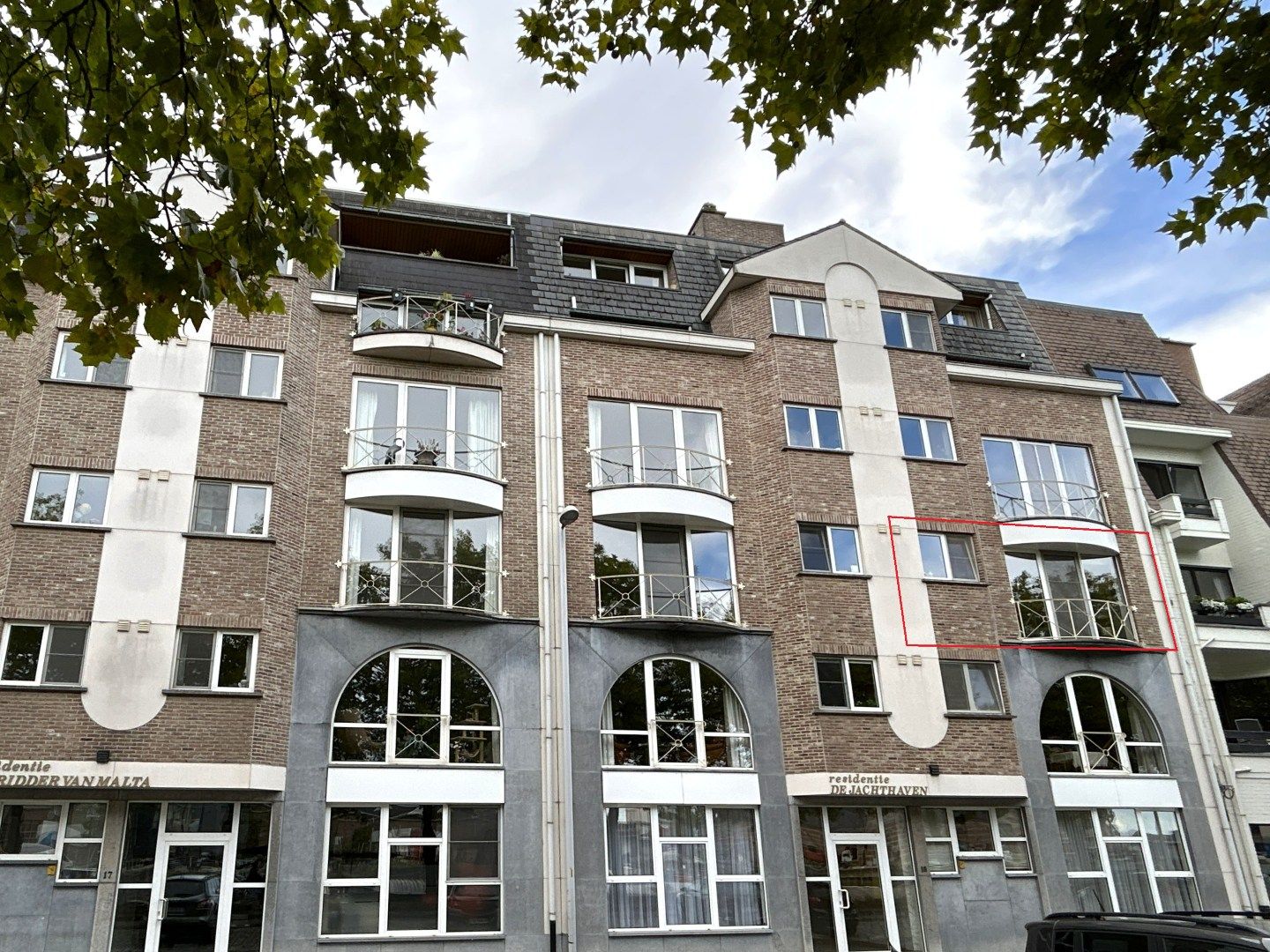 Wonen aan het water, op een toplocatie in Mechelen foto {{pictureIndex}}