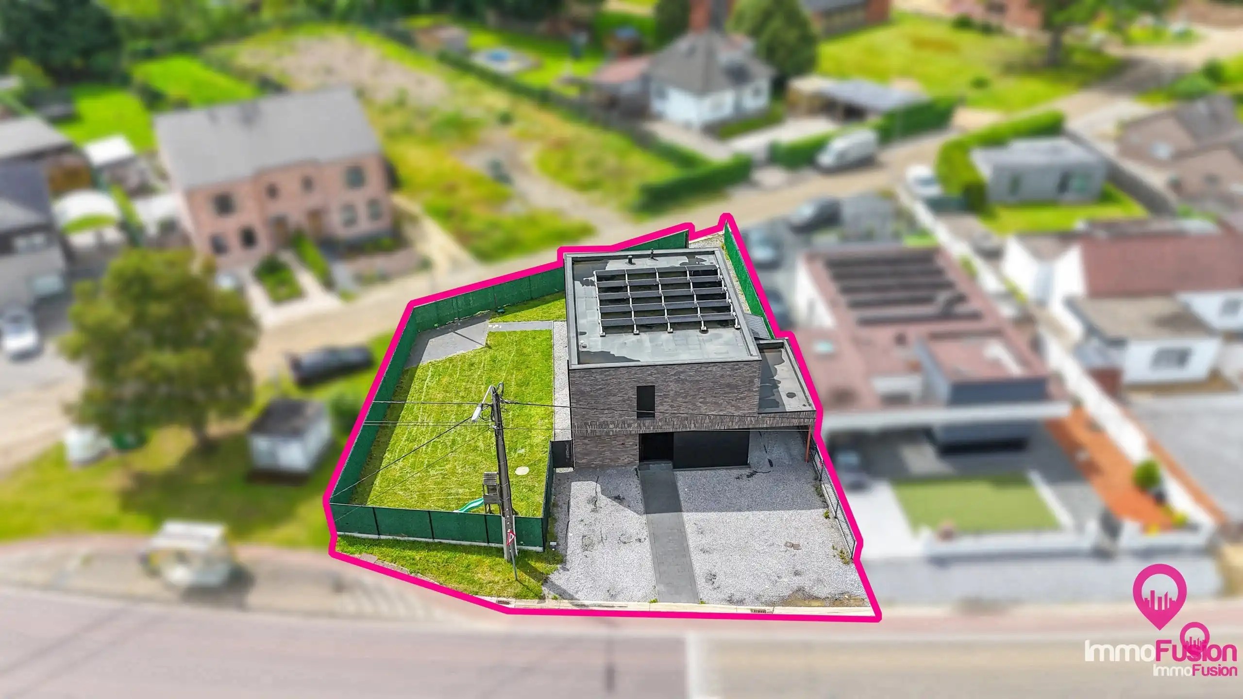 Instapklare villa met 4 slpk., laadpaal en zonnepanelen! foto 51