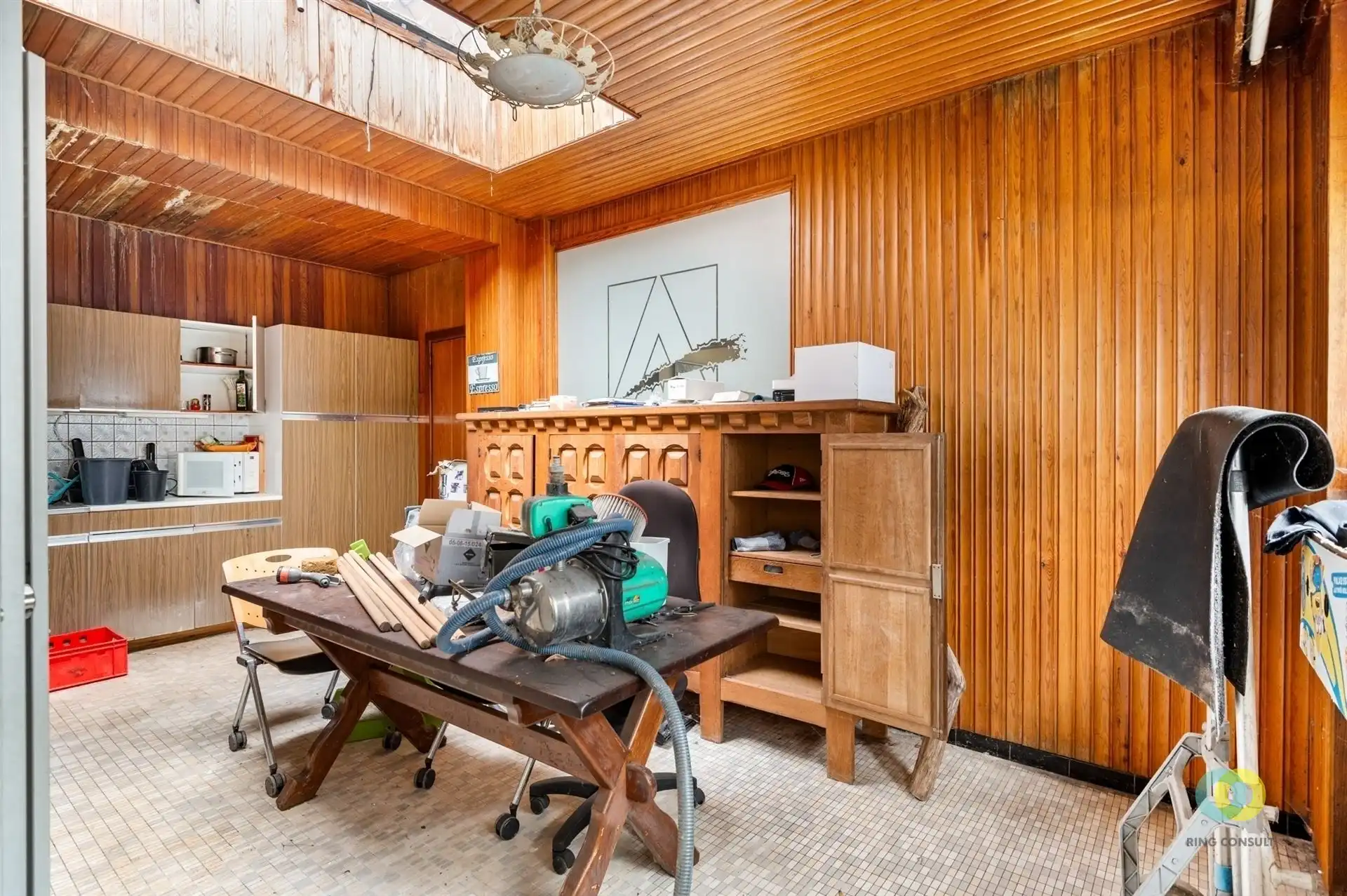 **IN OPTIE** Bedrijfspand met loods, kantoor en woning foto 13