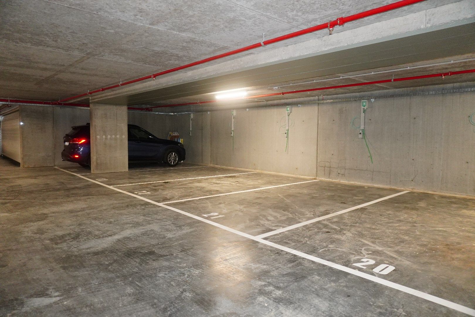 Luxe nieuwbouwappartement met tuin, 3 slaapkamers en autostaanplaats foto 16