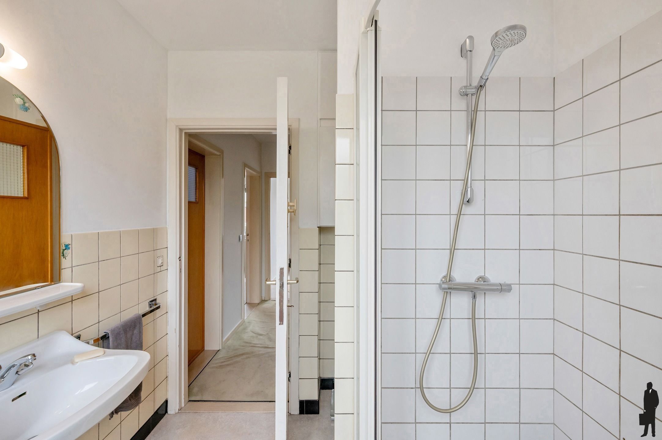 Schitterende woning met ruime tuin foto 12
