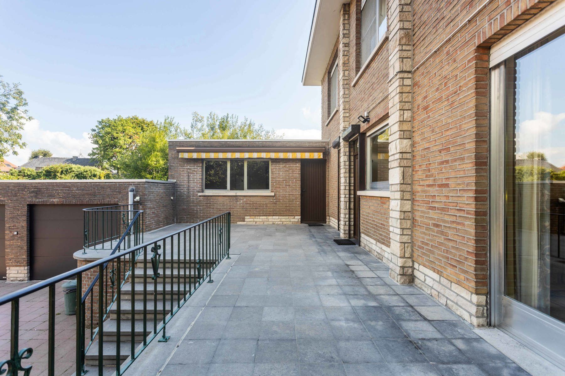 Statige woning met 7 slaapkamers + tuin op 2430 m2 foto 25