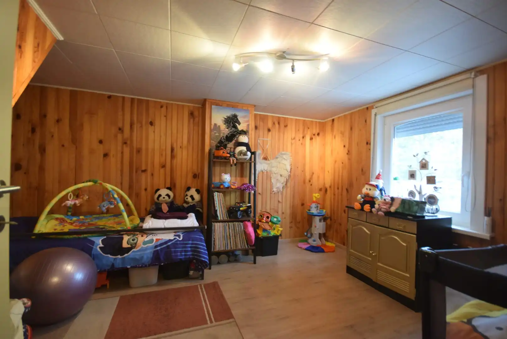 Mooie rijwoning in Ardooie - met achterliggende garage foto 13