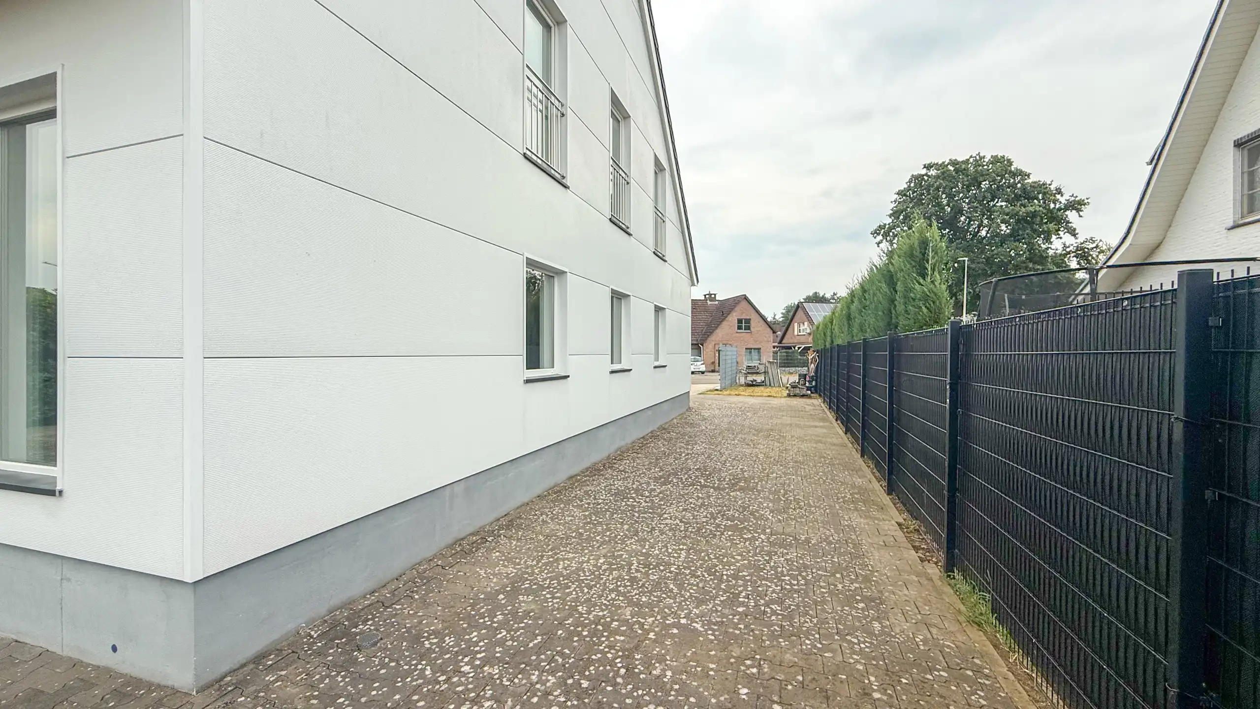 Multifunctionele woning met unieke benedenverdieping!  foto 60