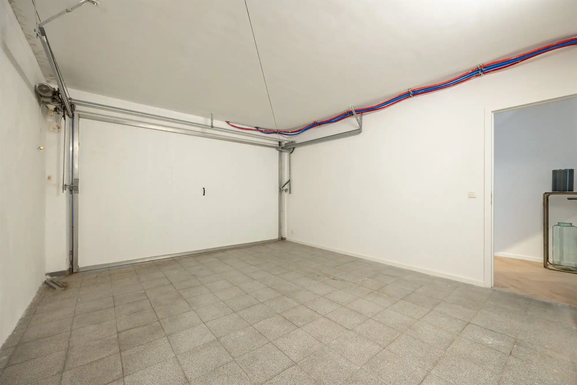 Gezinswoning woning met drie slaapkamers en tuin foto 24