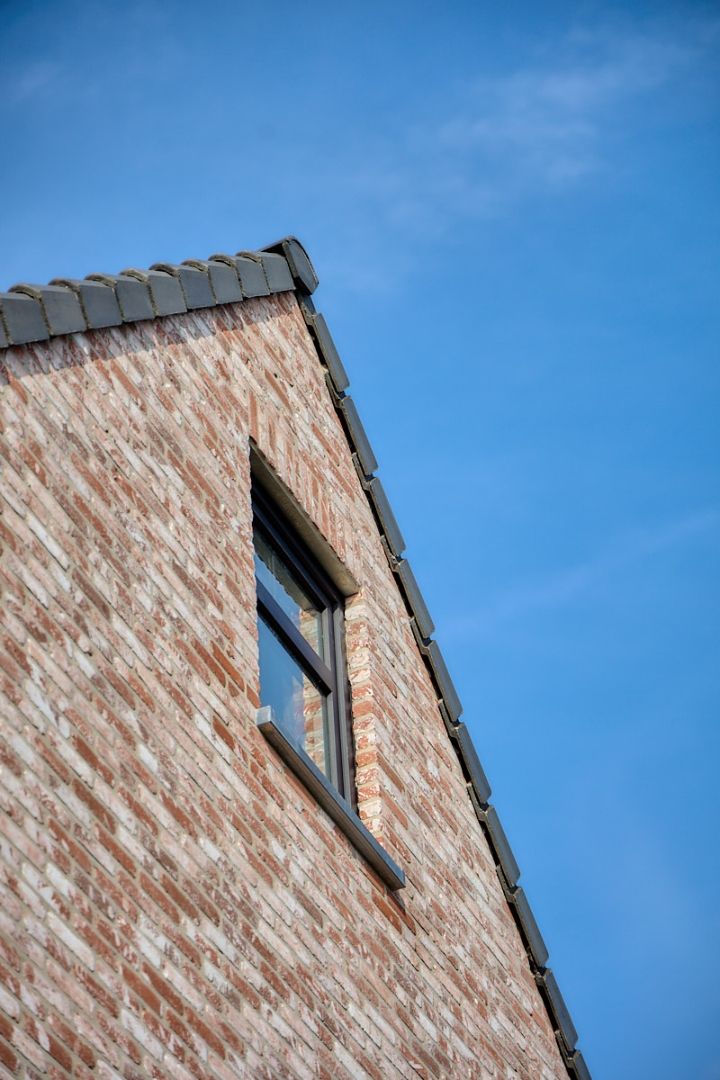 Ruime energiezuinige halfopen bebouwing met garage foto 4