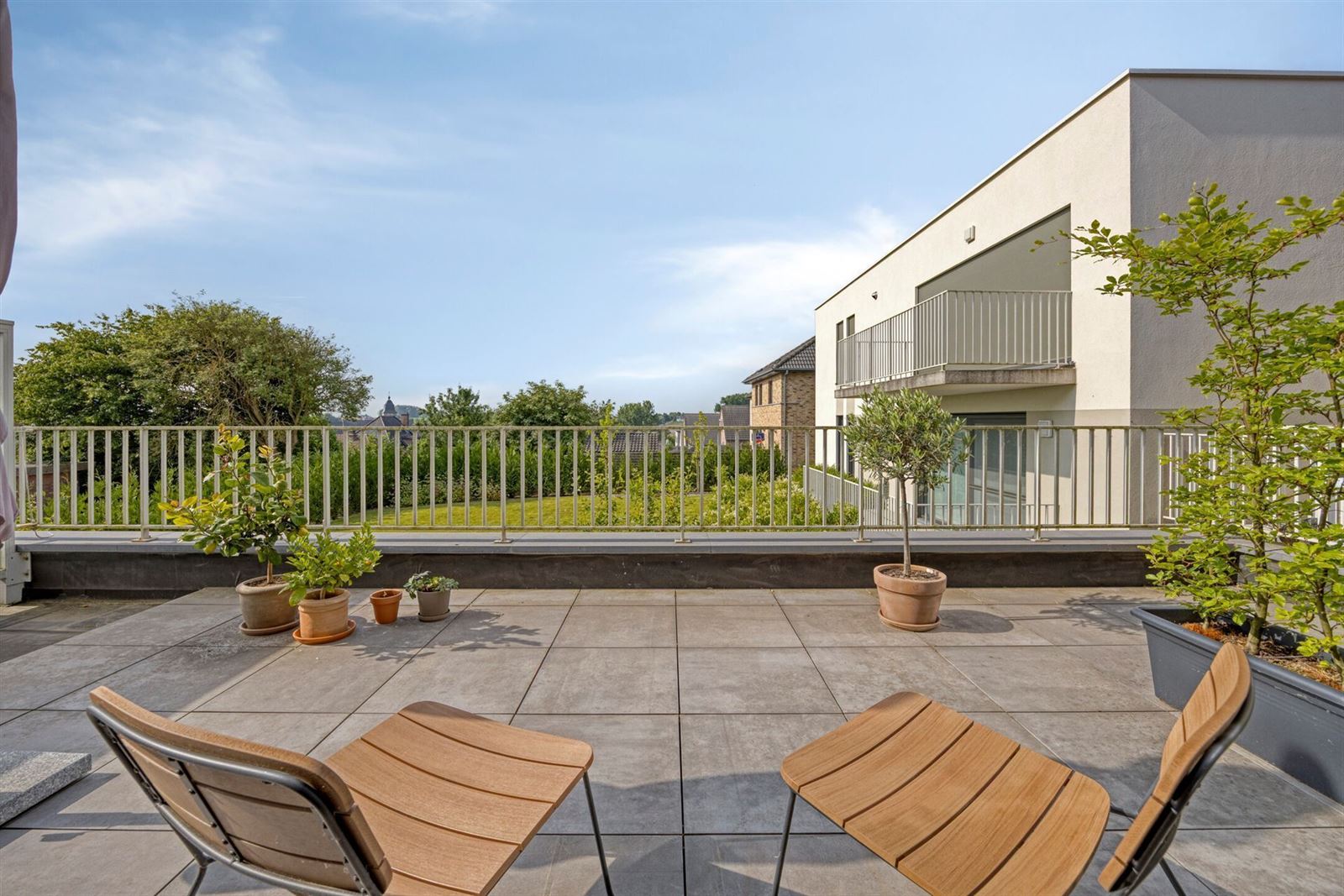Duplex appartement met 3 slaapkamers foto 3