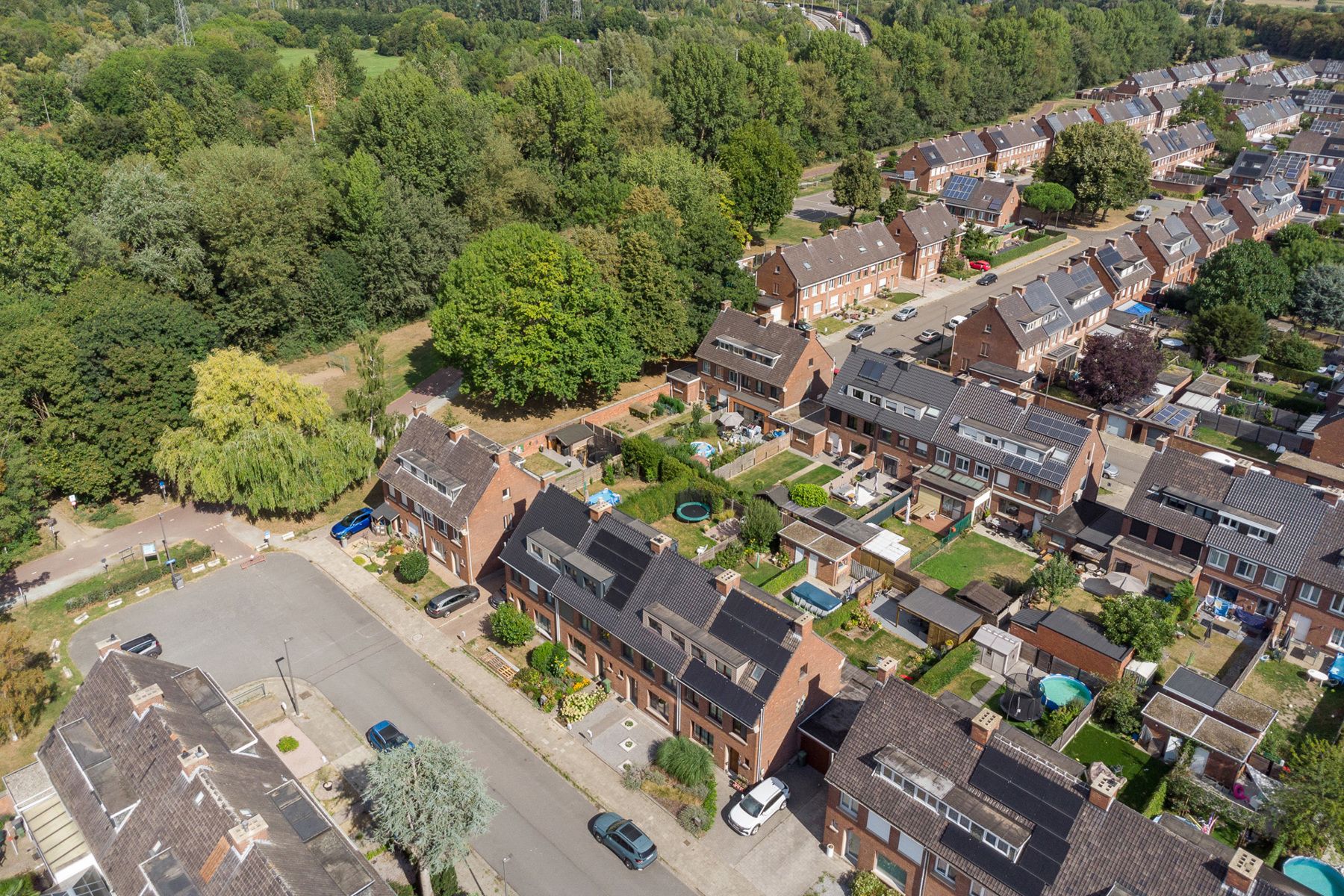 Gerenoveerde woning met zeer gunstig EPC B, in het centrum van Ekeren! foto 32