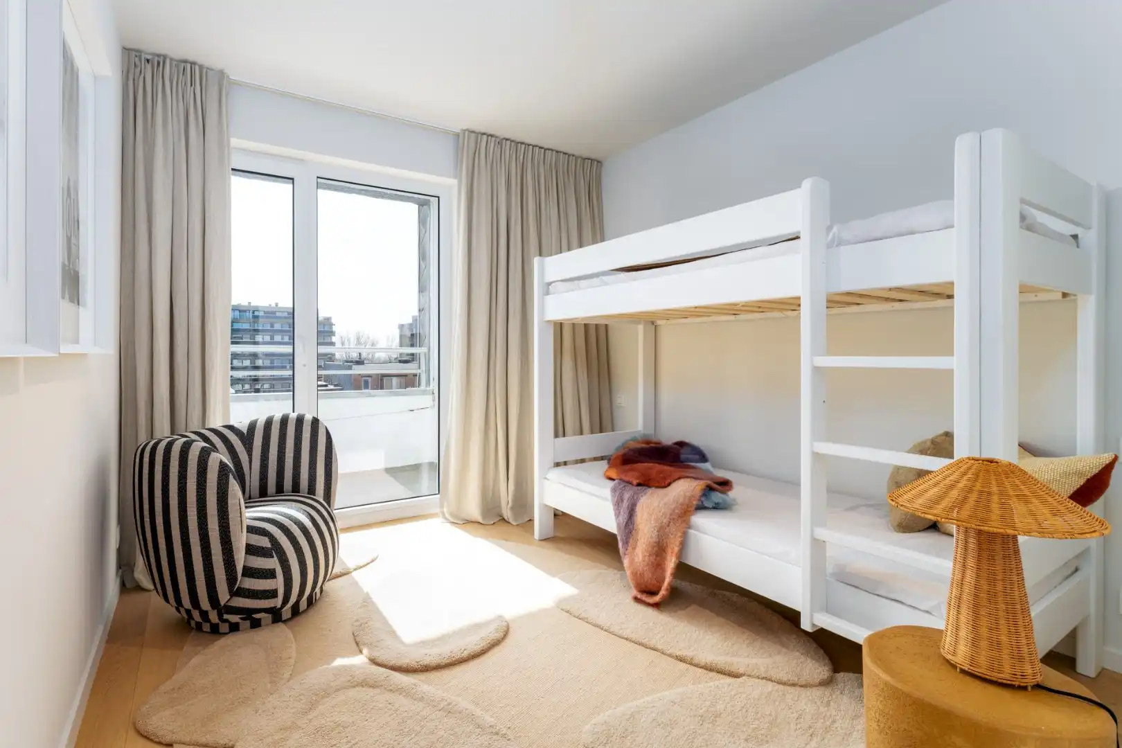 HIGH-END 2 SLPK APP MET TERRAS EN ZICHT OP ZEE foto 21