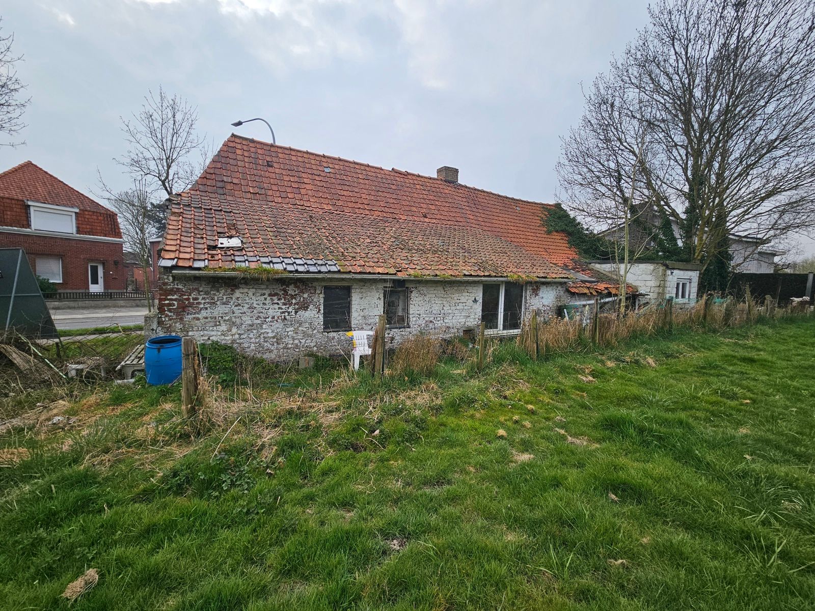 Charmant te renoveren huisje ! foto 4