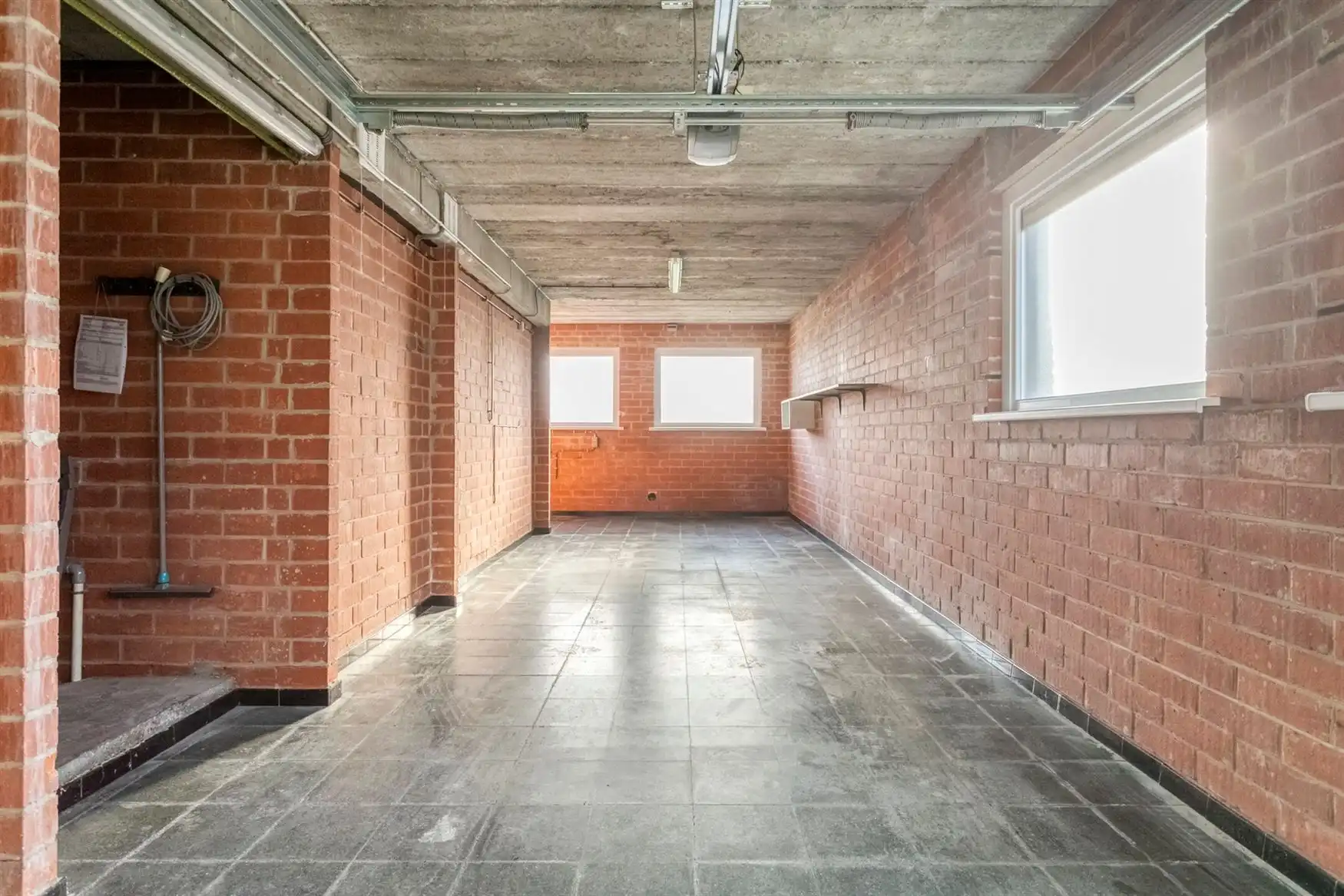 Woning gelegen in rustige, residentiële wijk foto 15