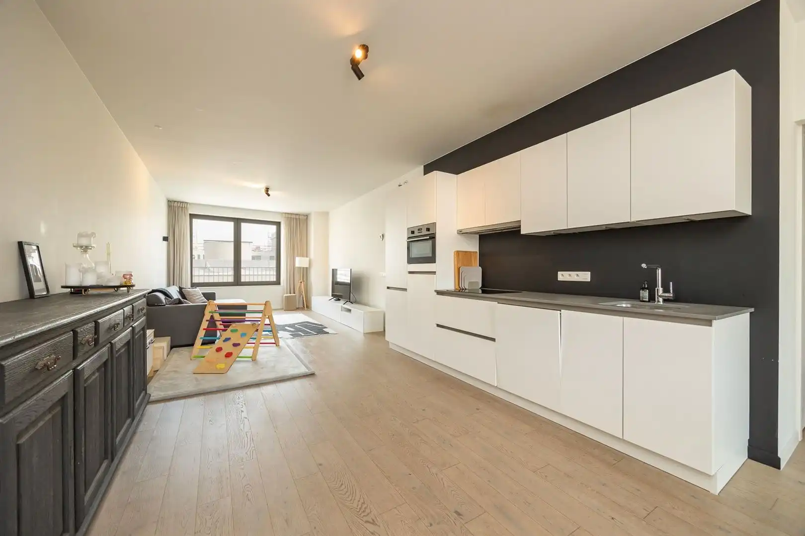 Modern wonen op het eilandje tussen stad en rust foto 2