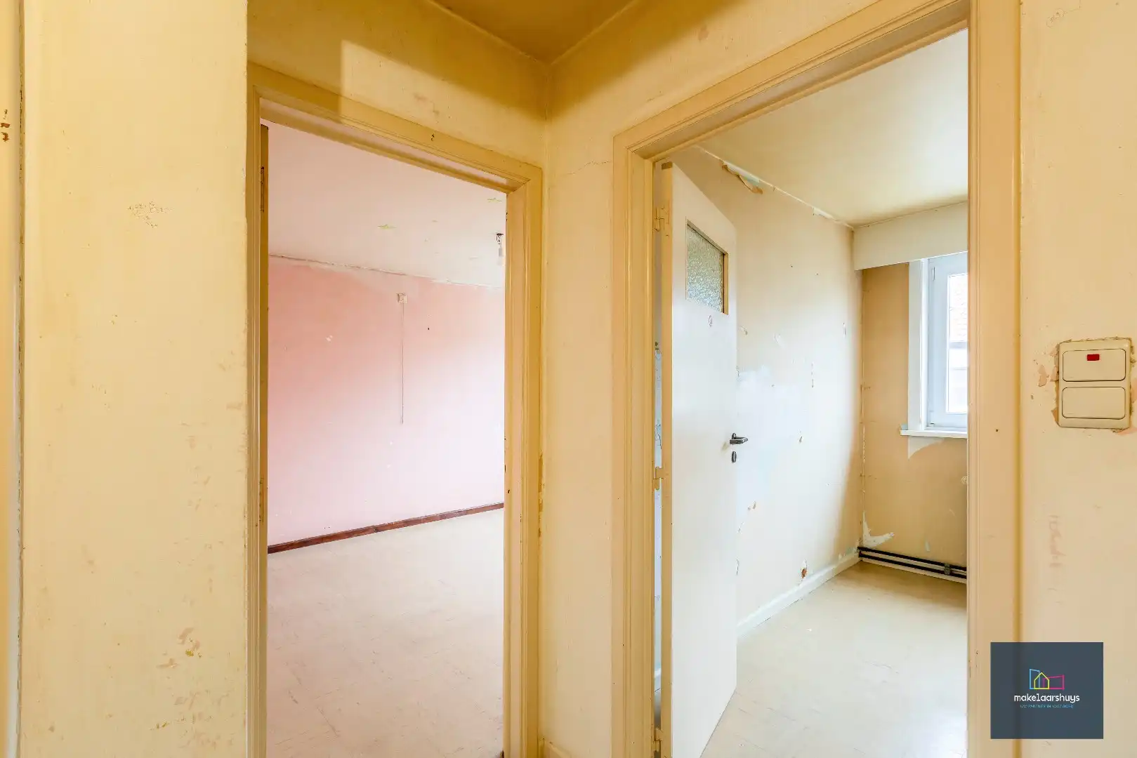 Te renoveren HOB met garage in Mariakerke foto 12