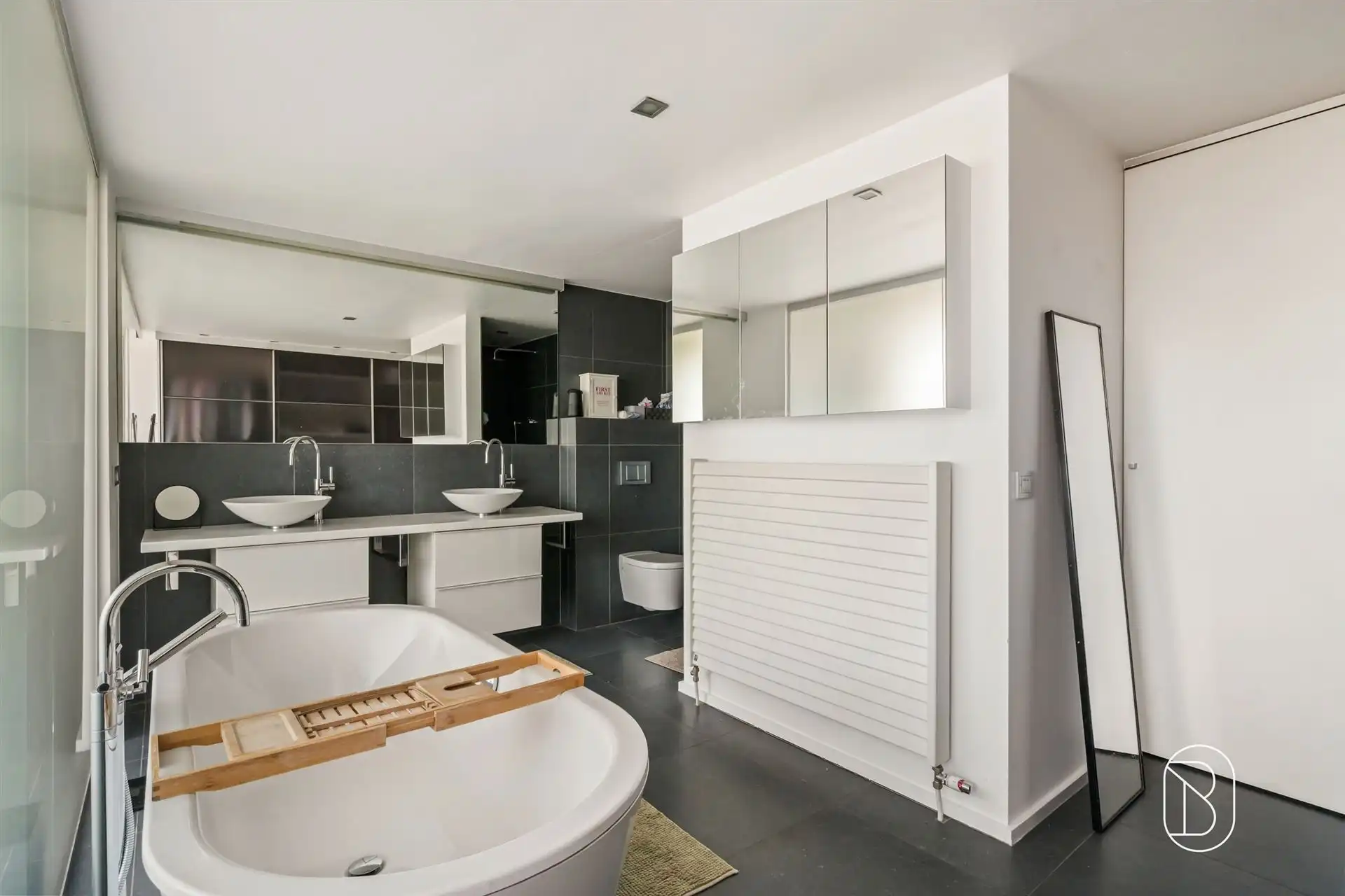 Exclusieve loft met 3 slk, 2 badk. & mooi terras!  foto 20