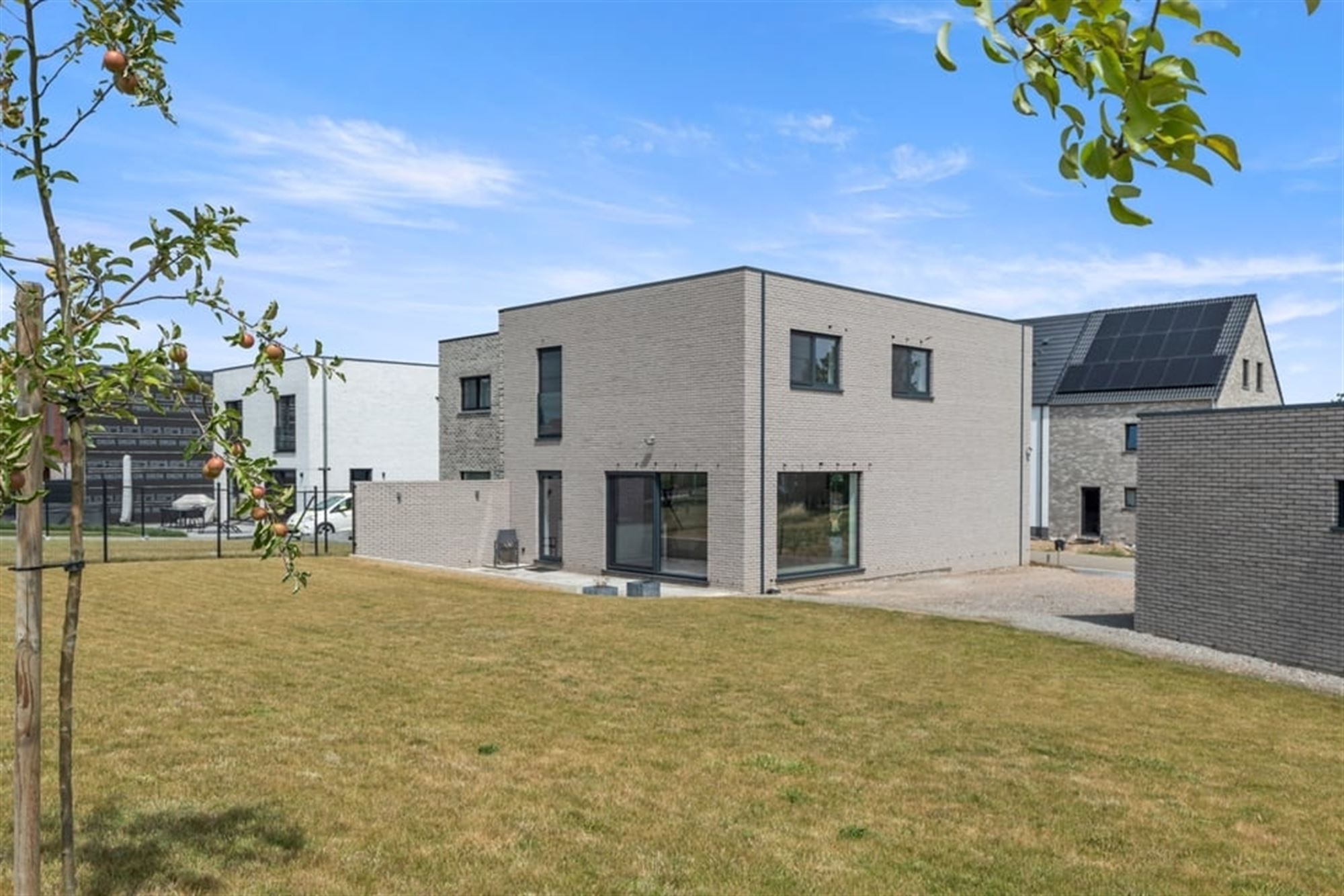 PRACHTIGE NIEUWBOUWWONING OP EEN MOOI PERCEEL IN GINGELOM  foto 6