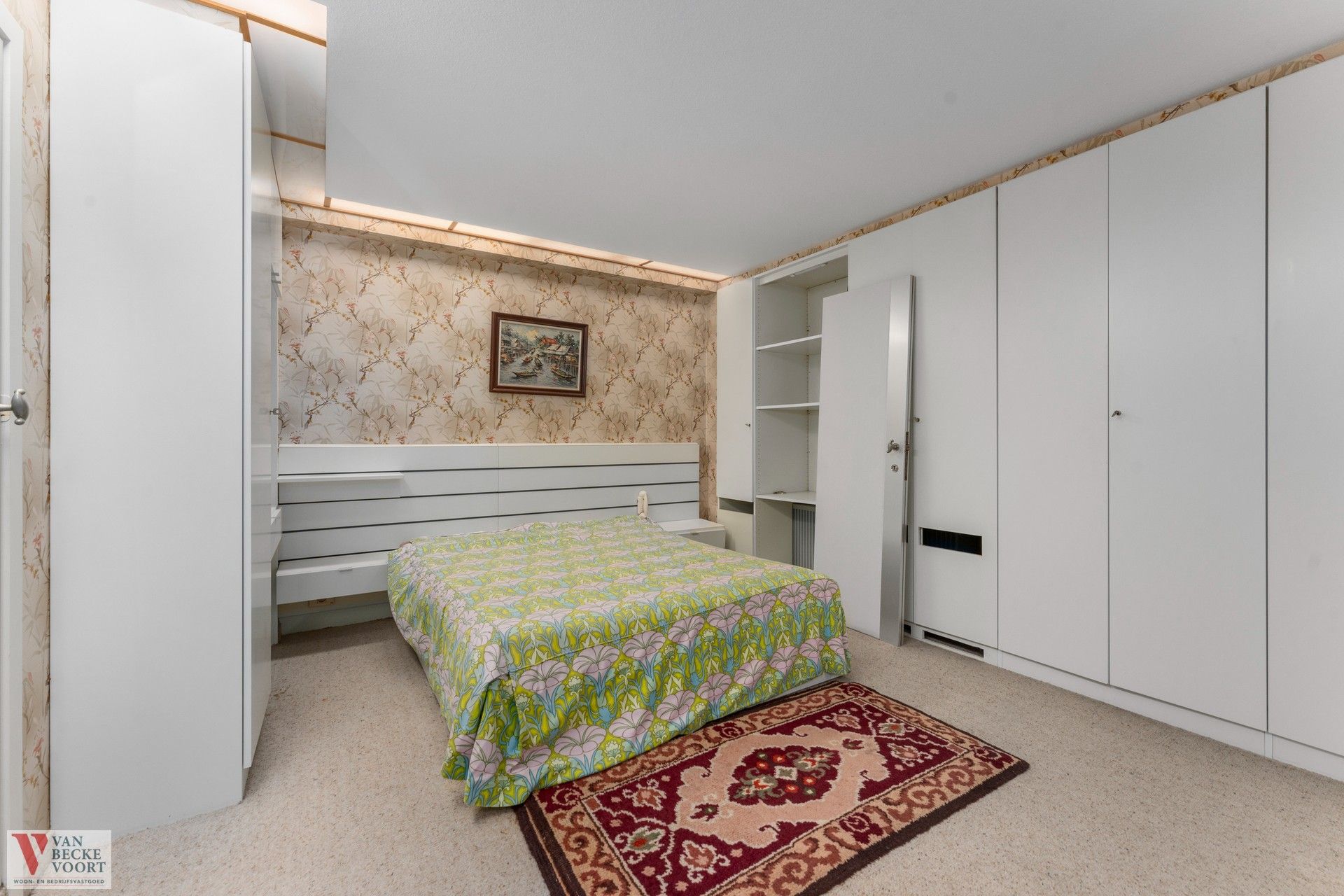 Volumineus appartement op Wapenplein foto 11