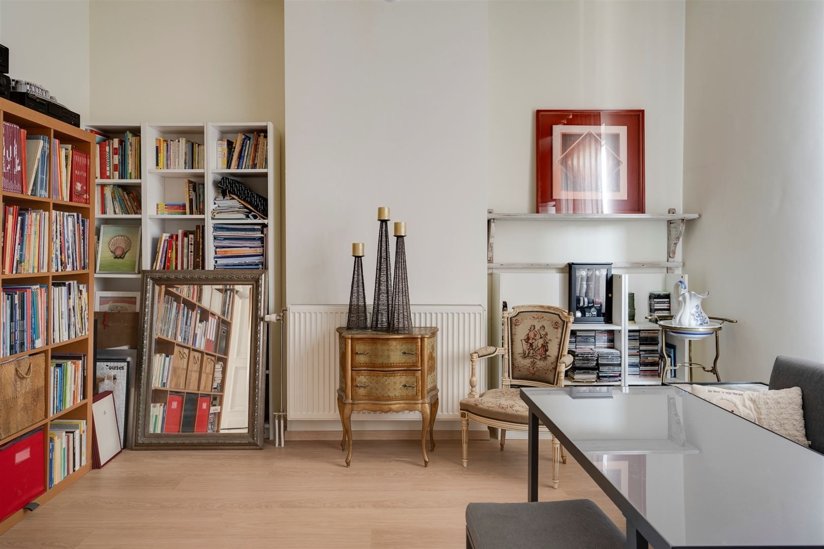 Karaktervolle herenwoning met zee aan ruimte foto 25