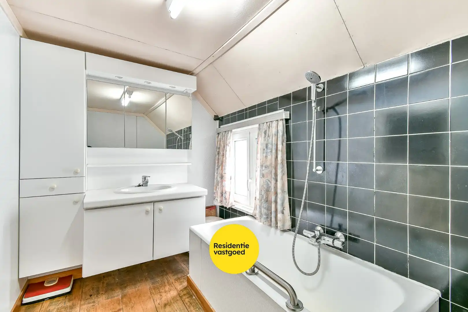 Te renoveren open bebouwing op ruim perceel van 1.300 m² met tal van mogelijkheden foto 19