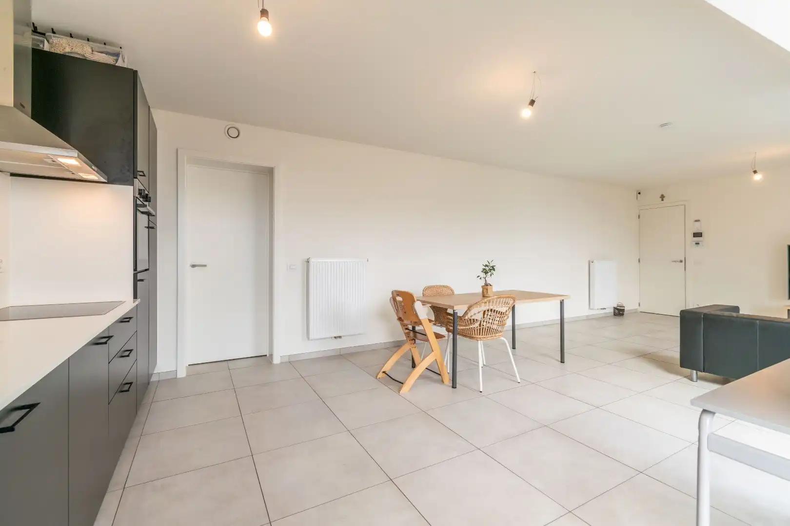 APPERTEMENT (2023) MET 3 SLAAPKAMERS, TERRAS & STAANPLAATS ! foto 11