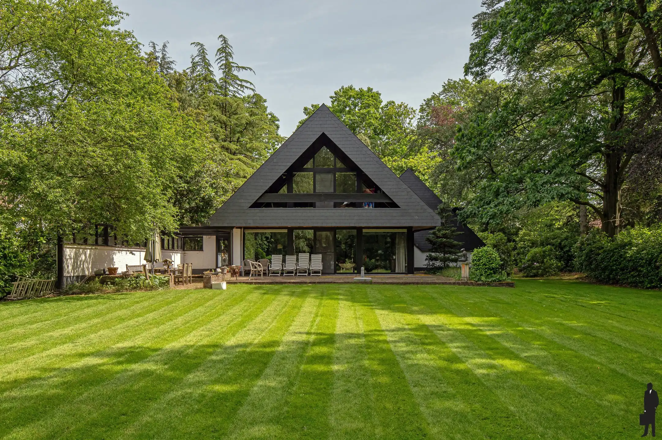 Karaktervolle villa op uitzonderlijk perceel in een groene residentiële omgeving te Schoten - Schotenhof! foto 16