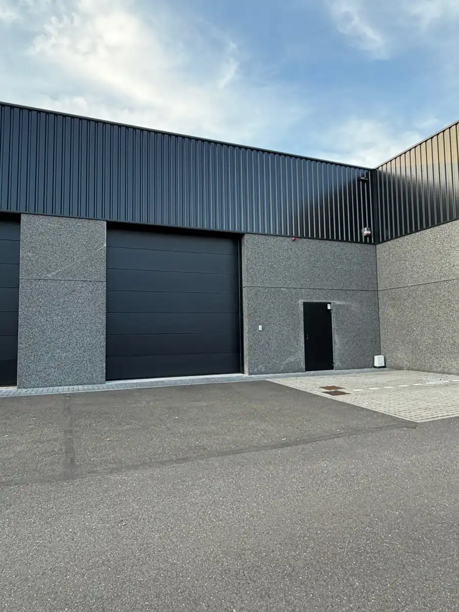 Bedrijfsvastgoed te huur foto 2