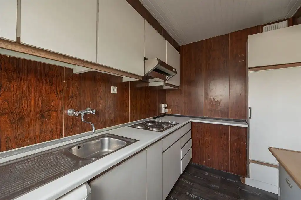 Ruim en lichtrijk appartement met 2 slaapkamers foto 6