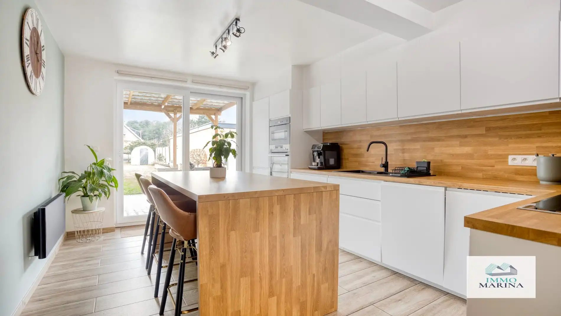 Instapklare woning op 8are met ruim bijgebouw te Tremelo (Baal)  foto 6