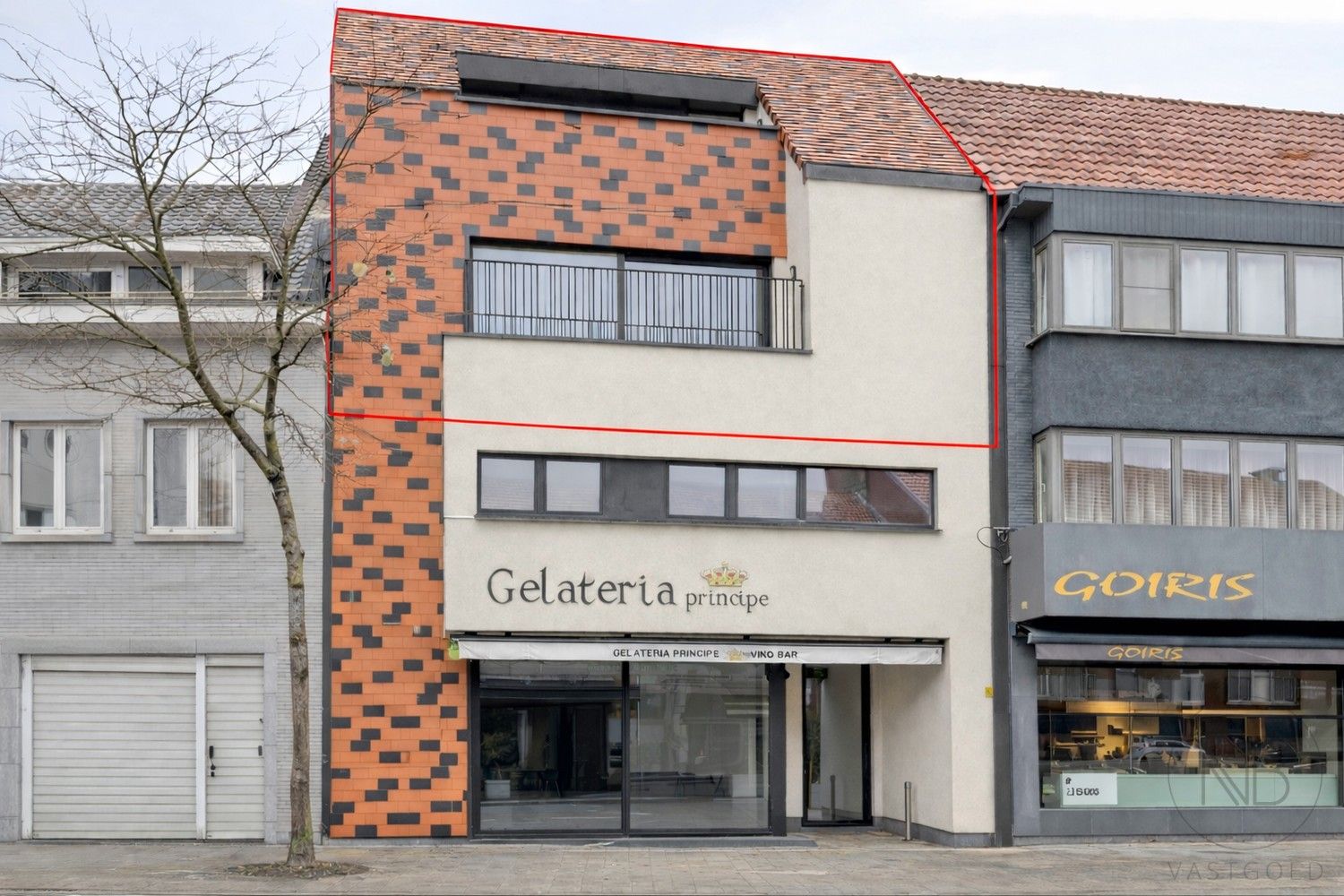 Moderne duplex in de bruisende Vennestraat foto {{pictureIndex}}