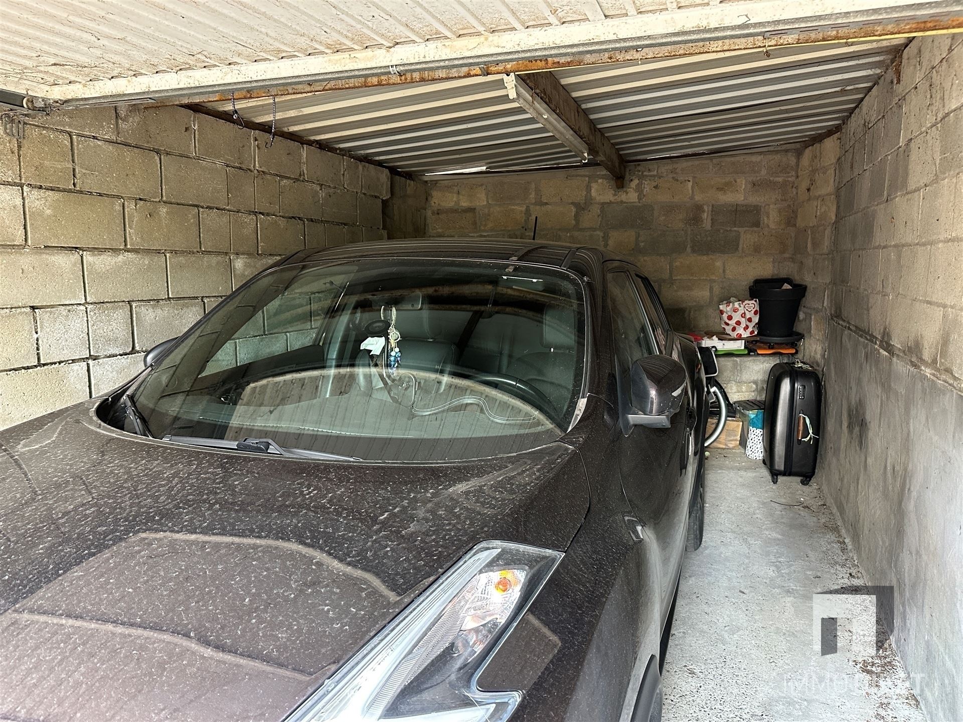Building met 3 woonentiteiten en 3 garages foto 35