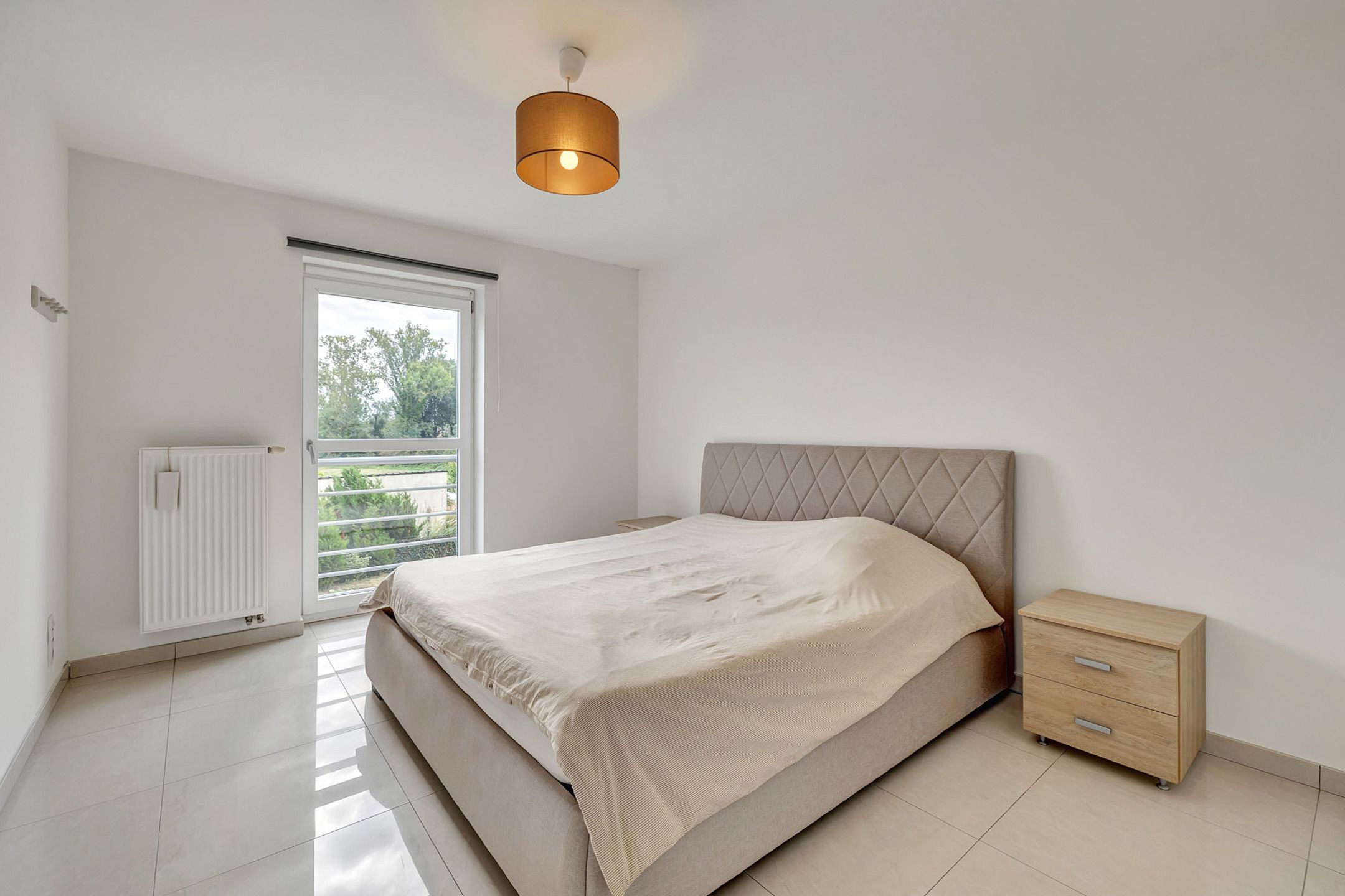 Instapklaar appartement met garage en ruime kelderberging foto 11