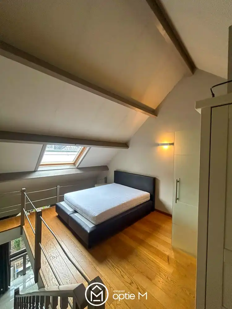Bemeubelde duplex studio te huur in Hasselt – centrumligging met zicht op de Walputstraat foto 8