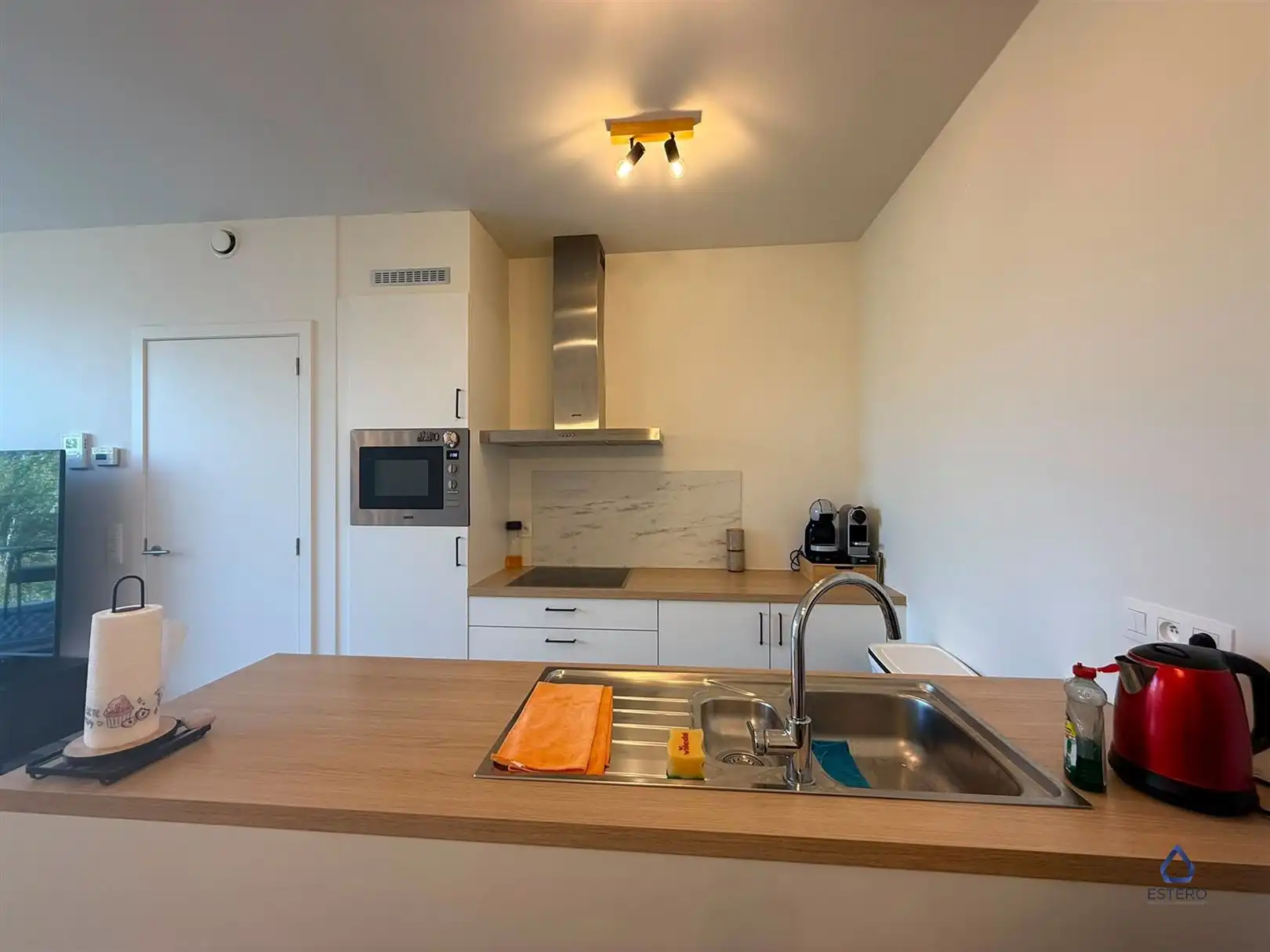 Rustig gelegen 2-slpk appartement met terras en parking foto 5