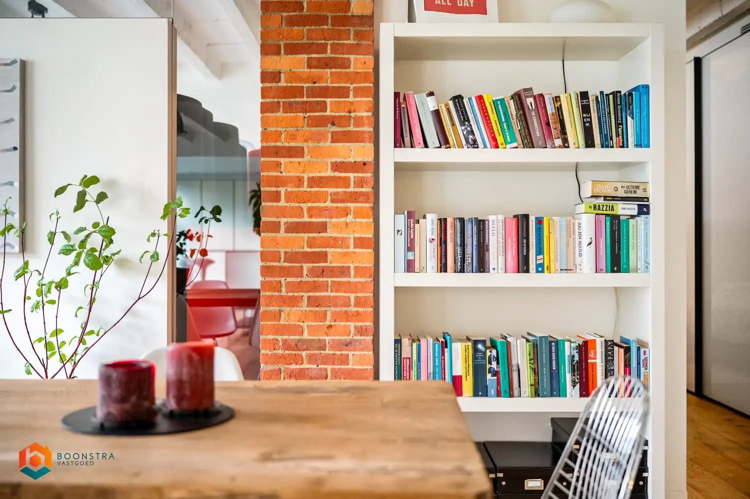 Exclusieve gelijkvloerse loft met 2 slpkrs, terras en staanplaats foto 6