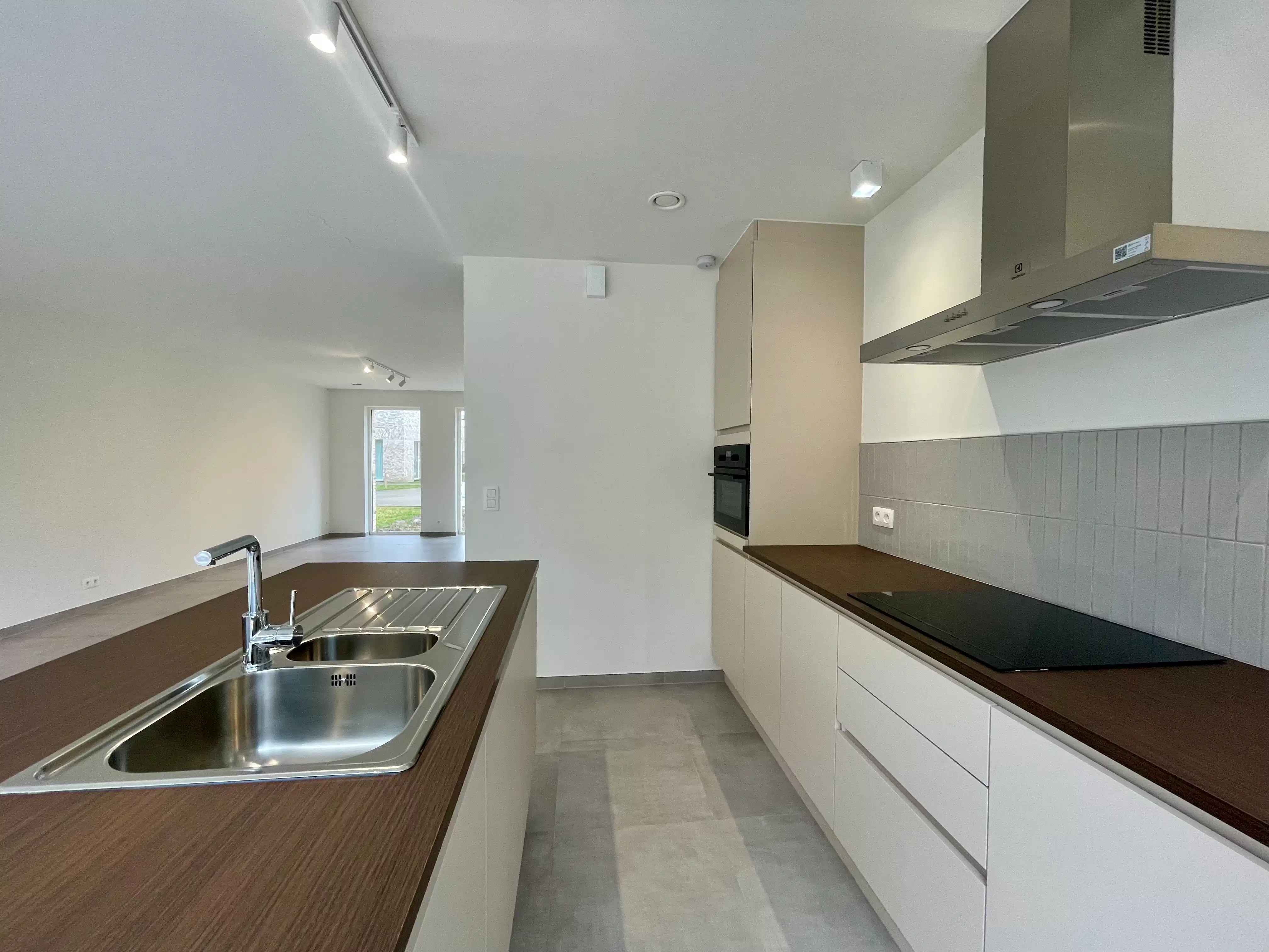 Nieuwbouwwoning in een levendige buurt dichtbij Gent foto 6