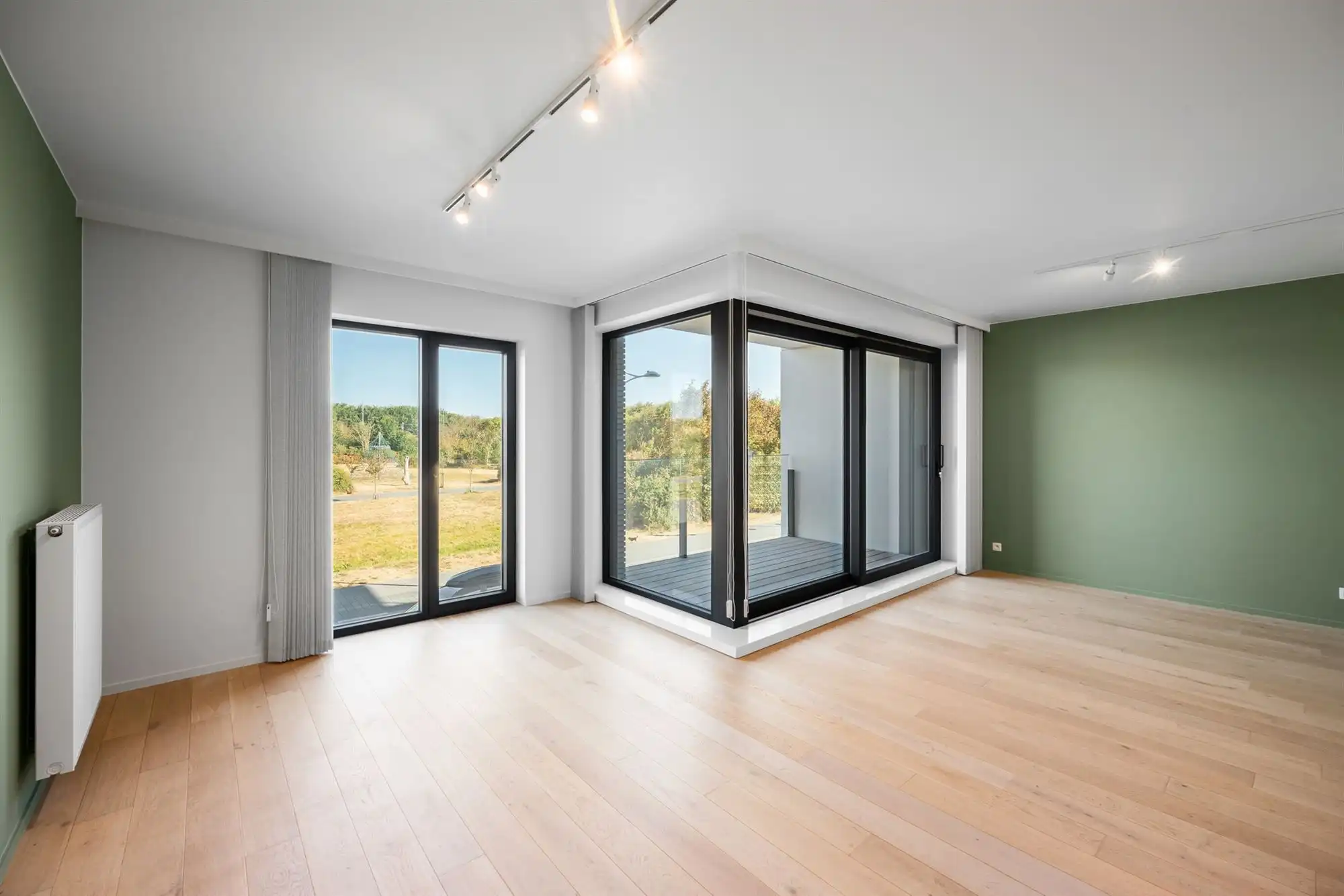 Luxueus (quasi nieuw) appartement vlakbij het strand!  foto 3