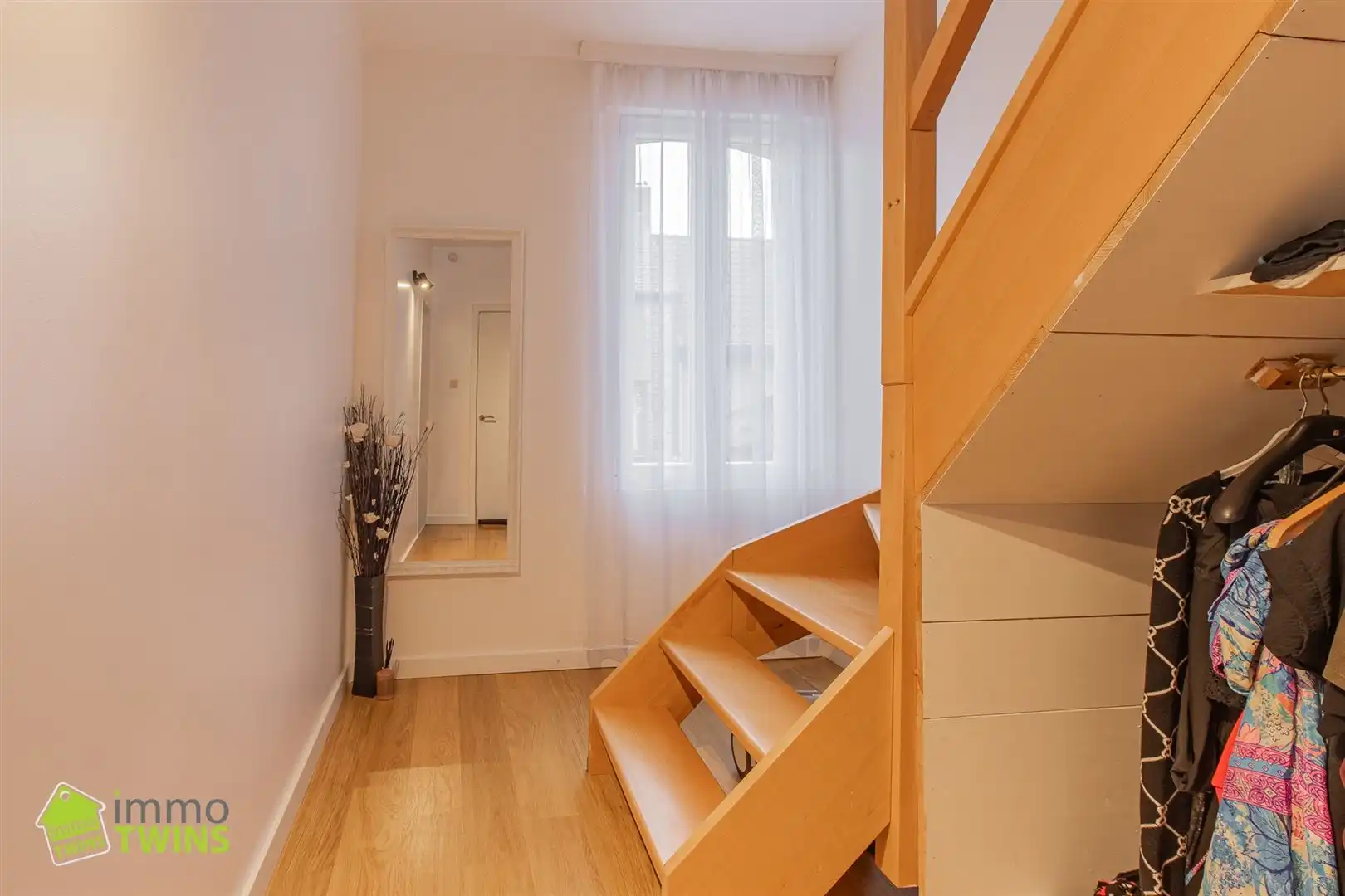 Gerenoveerde gezinswoning met tuin in Lebbeke  foto 6