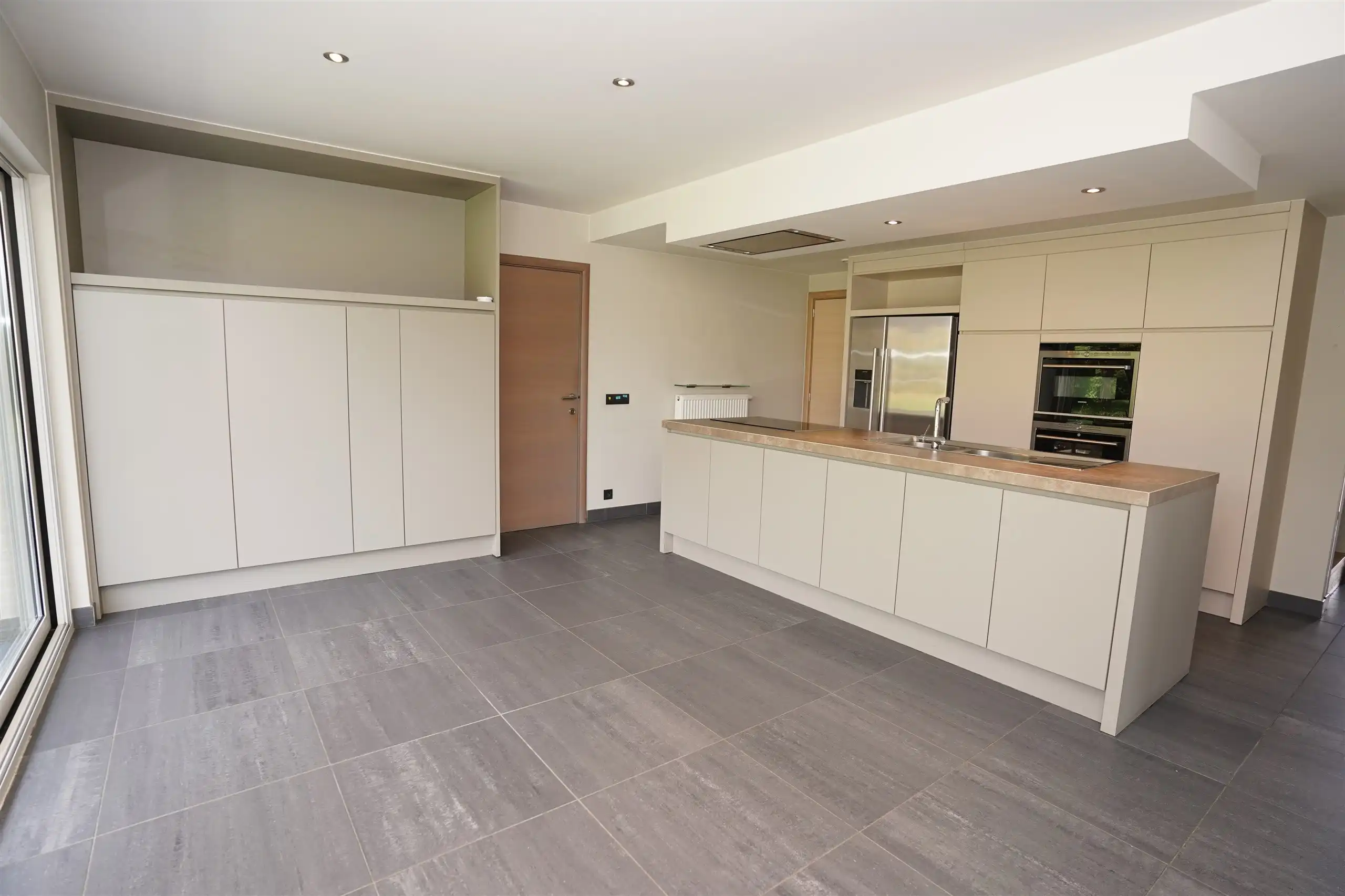 Prachtige halfopen villa met zicht op groen – ruimte, rust en comfort op 952 m² foto 10