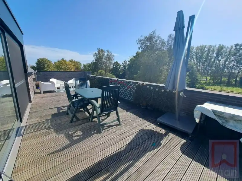 Instapklaar modern dak/duplexappartement (+-111m²) met magnifiek terras, garage en autostaanplaats foto 24