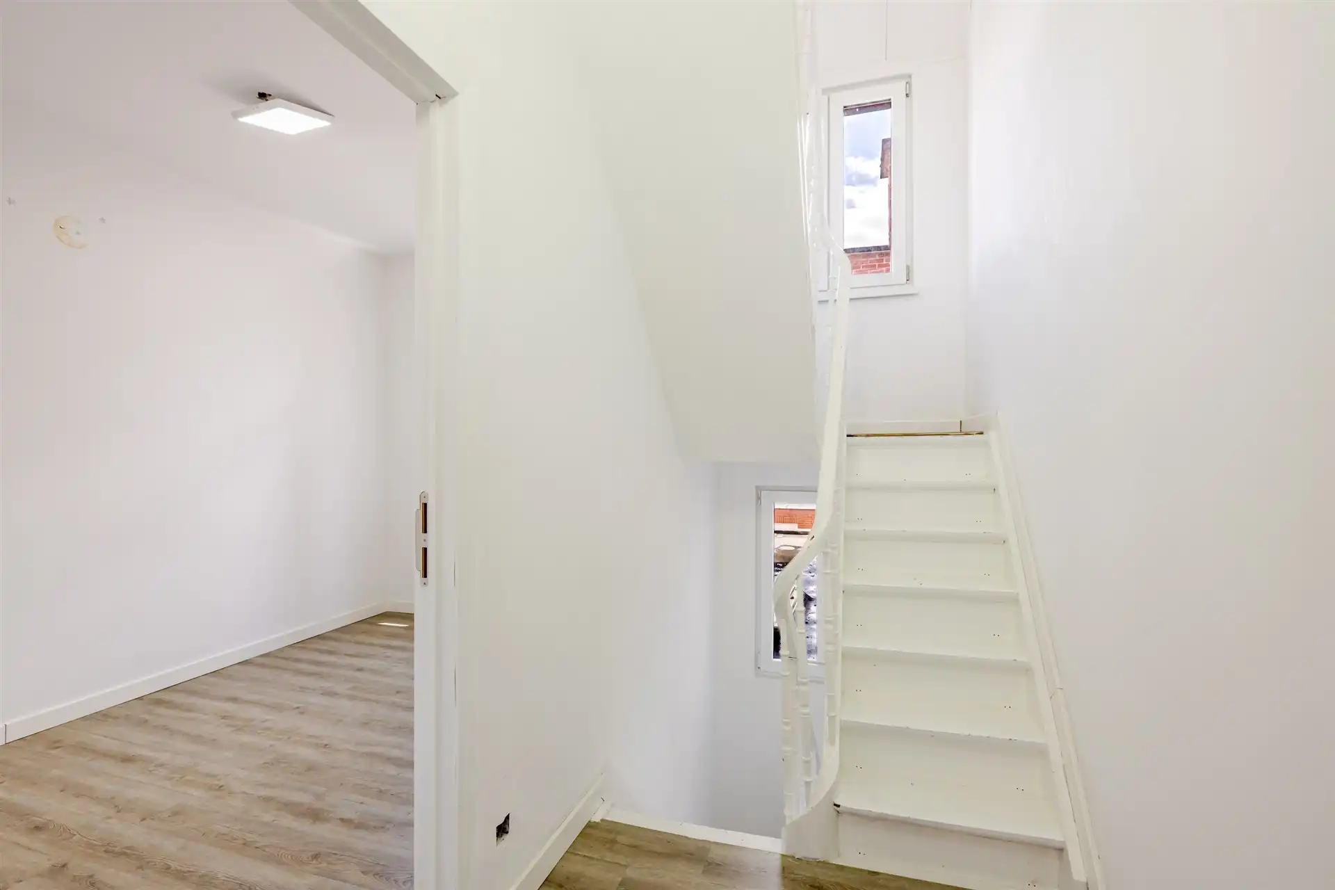 Gezellige woning met 3 slaapkamers te koop in Sint-Niklaas foto 7
