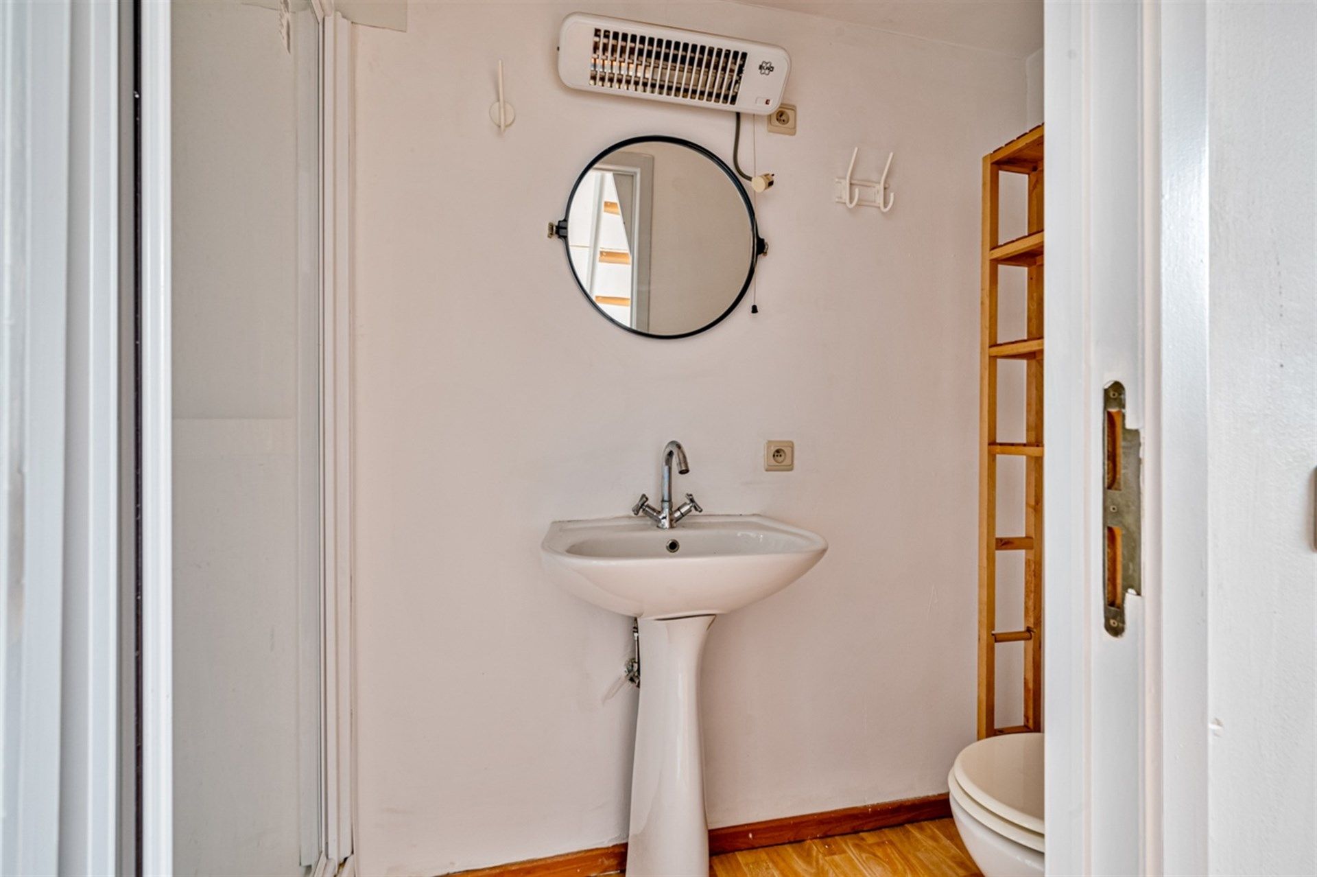 Knusse studio te Aalst  foto 4