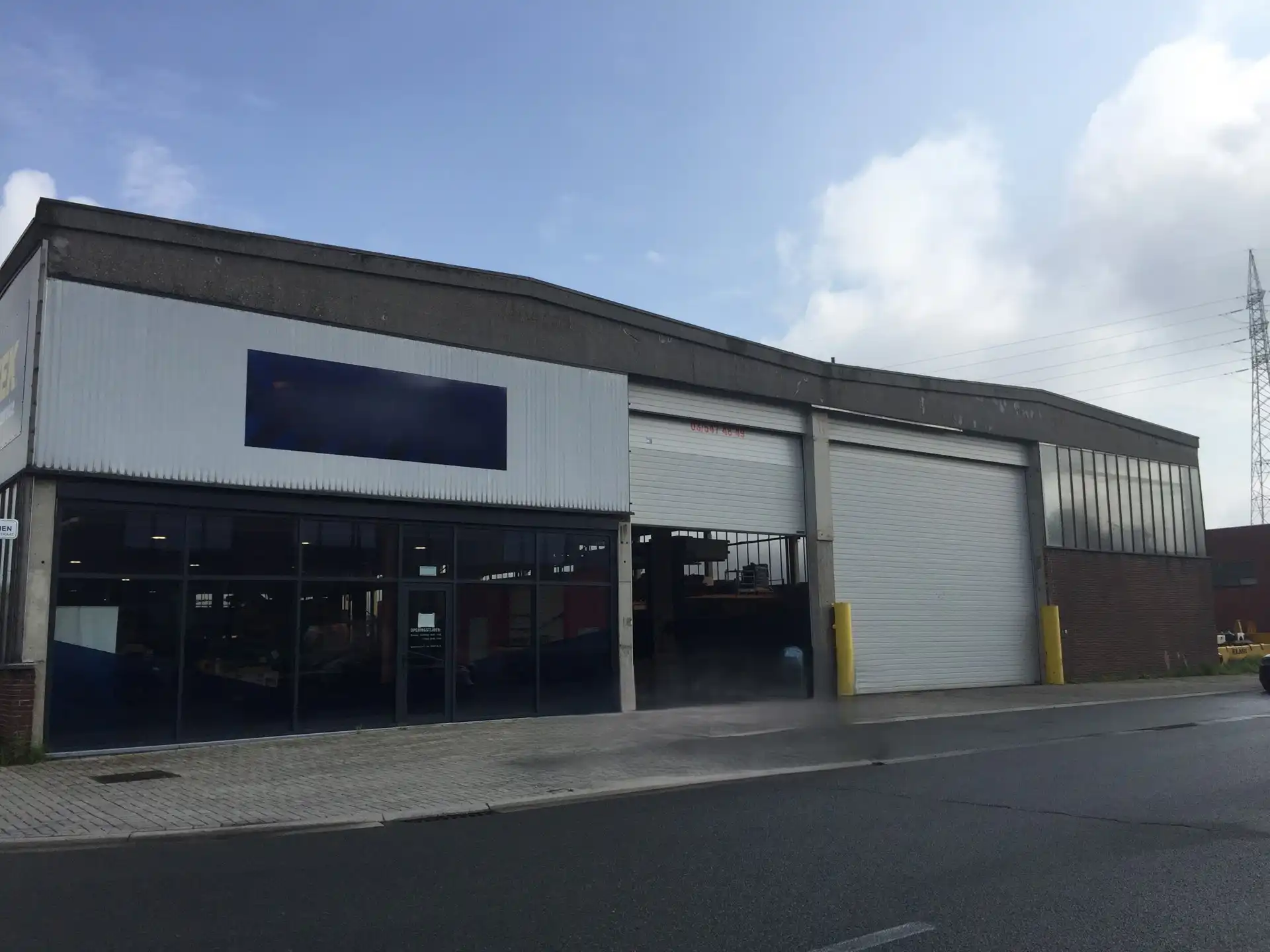 Magazijn 600m² te huur in de Haven nabij Noorderlaan foto 5