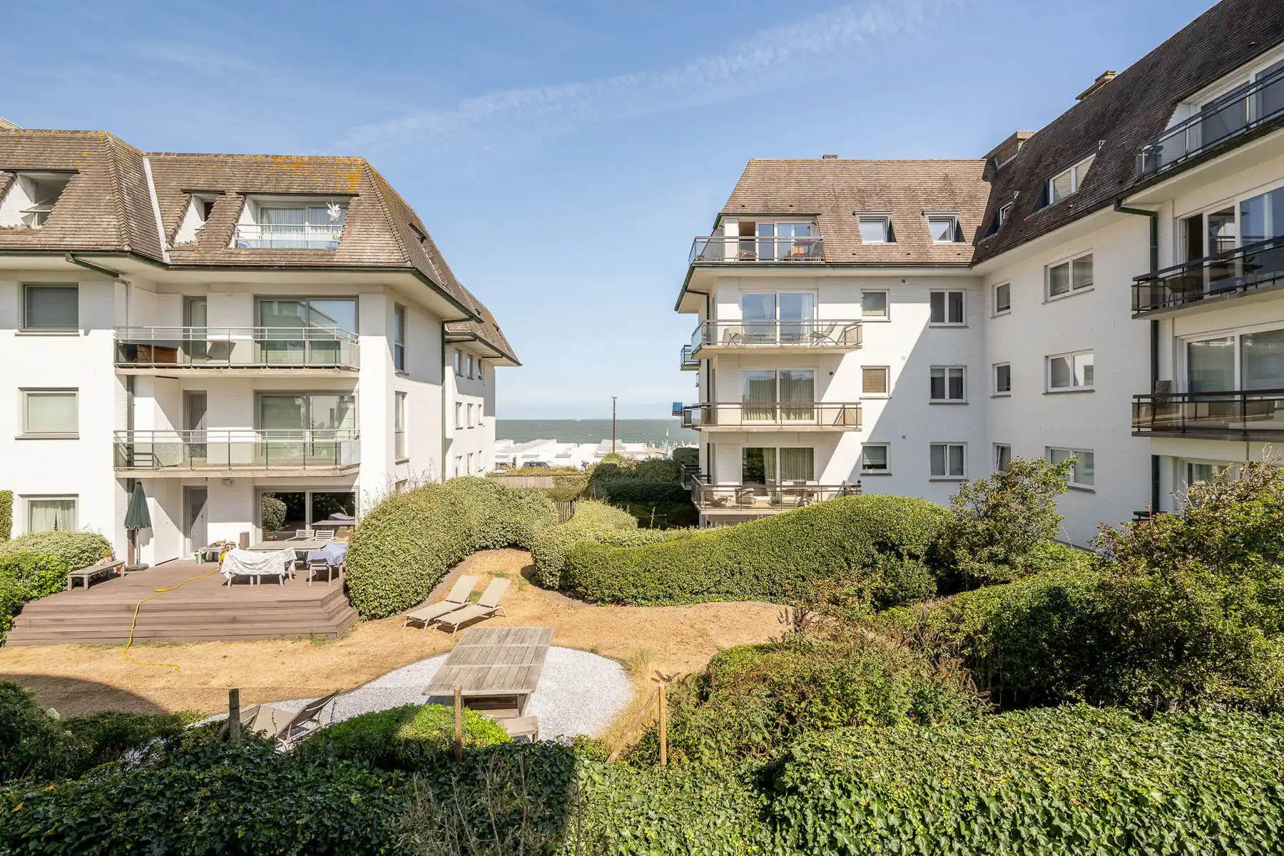 Stijlvol gerenoveerd appartement met zeezicht in het Zoute foto 21