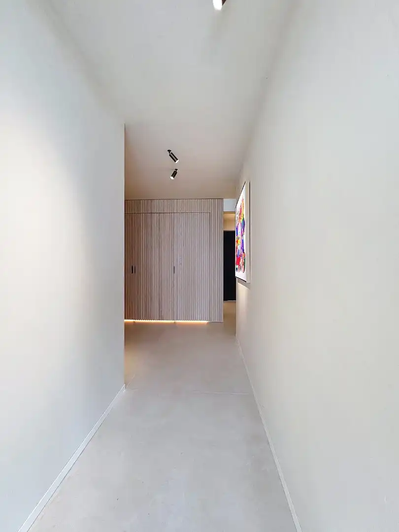 Exclusief appartement op de Zeedijk - parkeerplaats met laadpaal mogelijk  foto 17