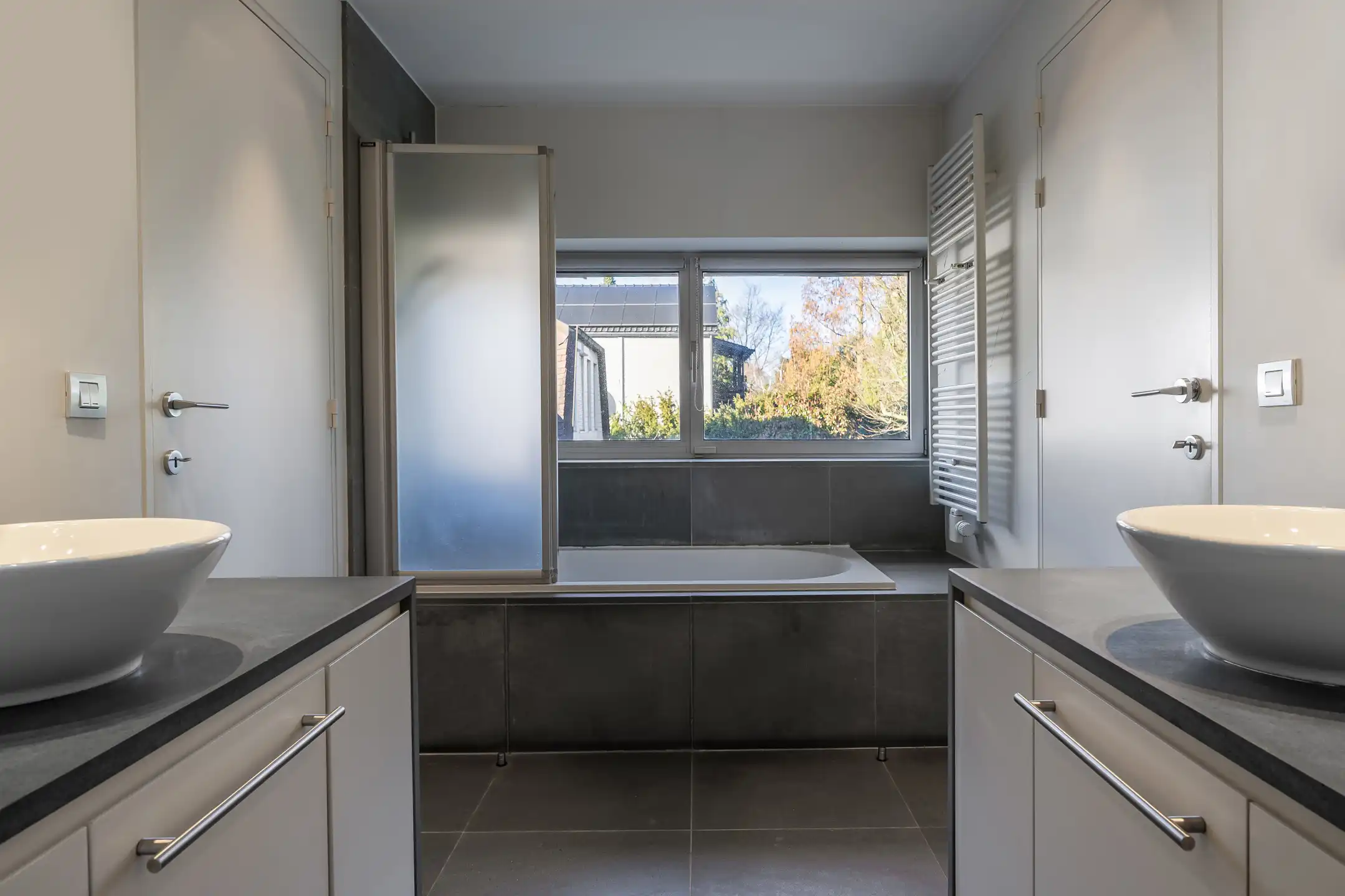 Riante en moderne villa in de gegeerde Elsdonckwijk  foto 22