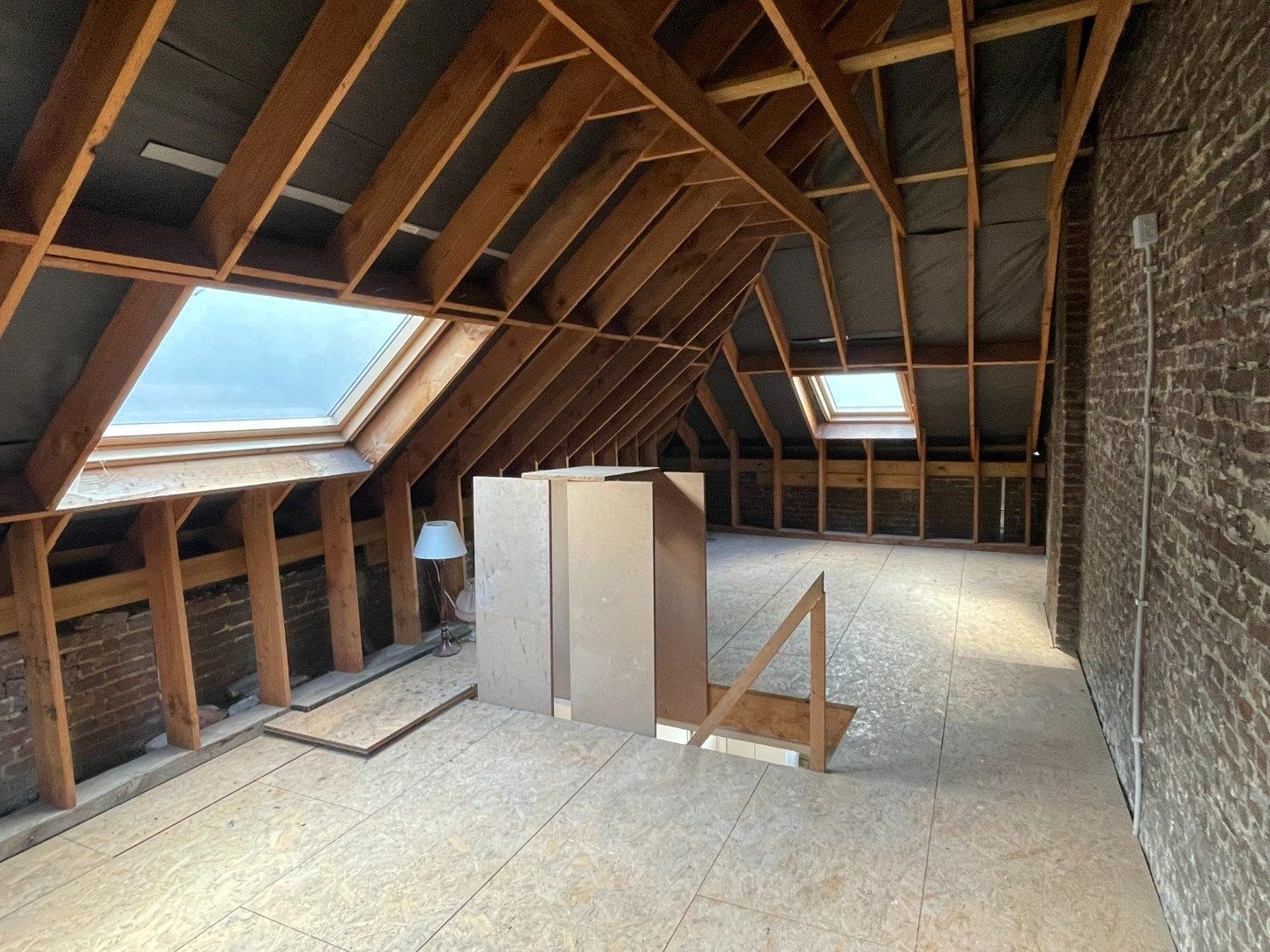 Commercieel zeer goed gelegen handelswoning foto 8